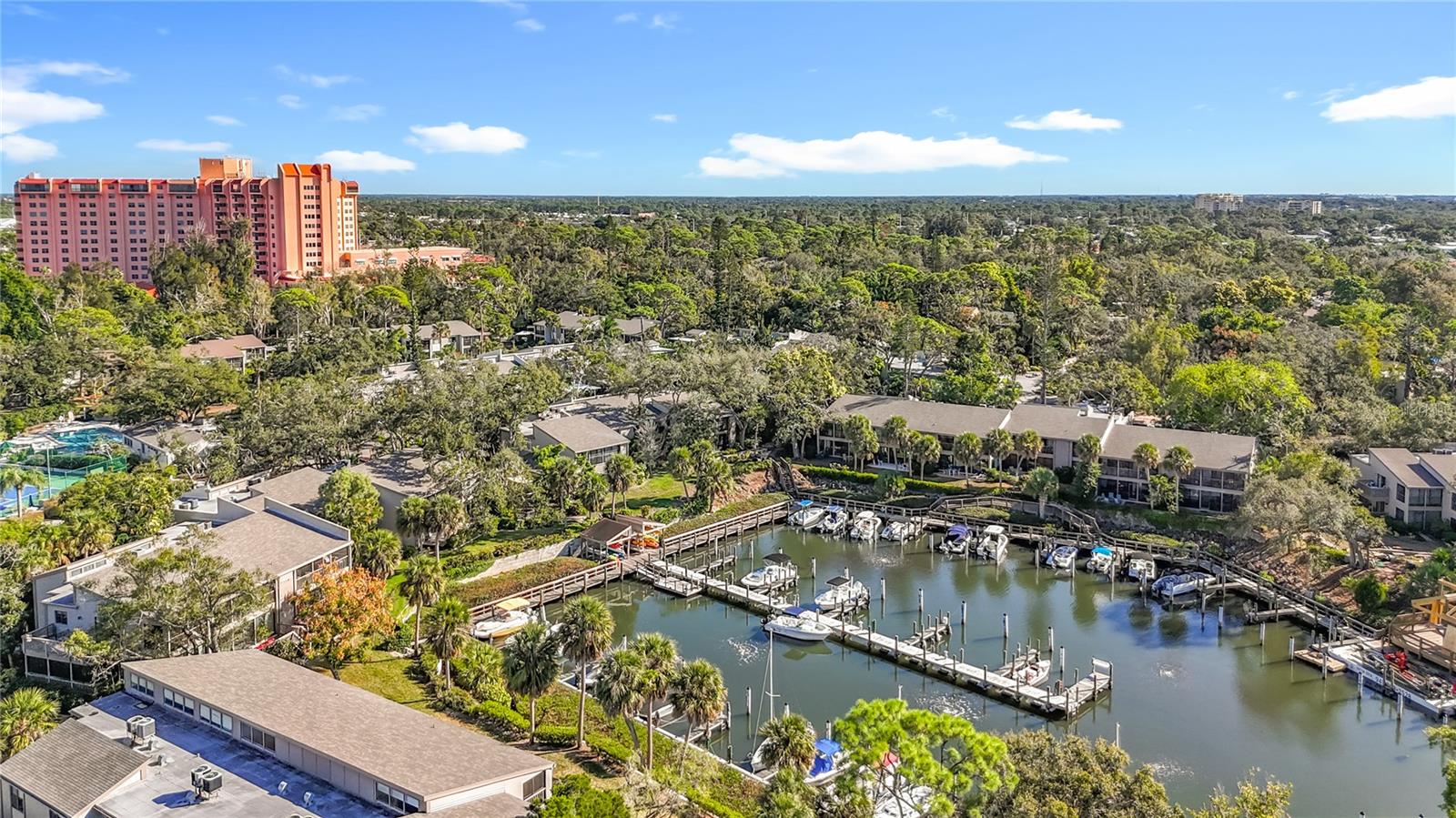 Image 41 of 50 For 1621 Boathouse Circle Ha124