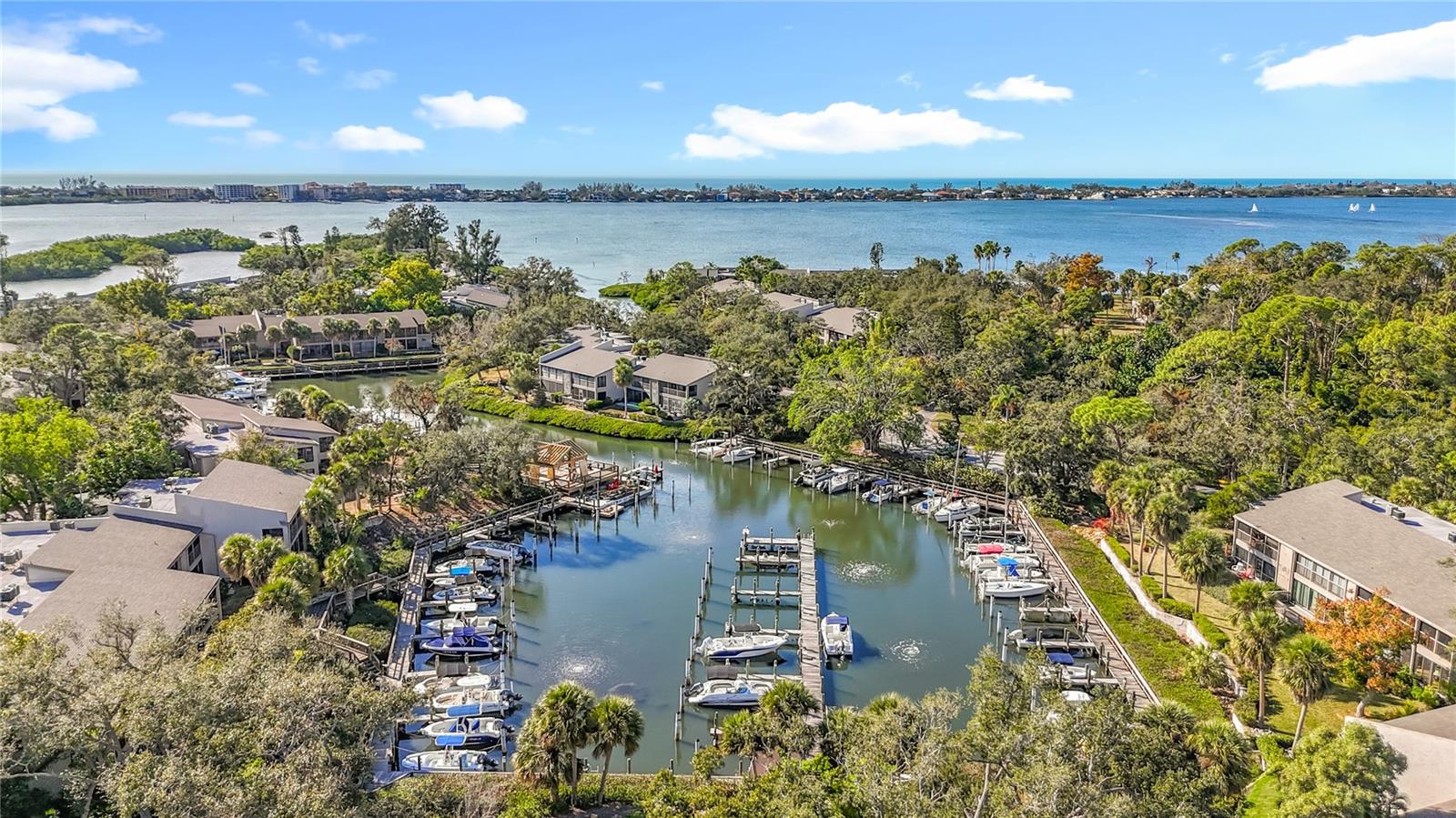 Image 44 of 50 For 1621 Boathouse Circle Ha124