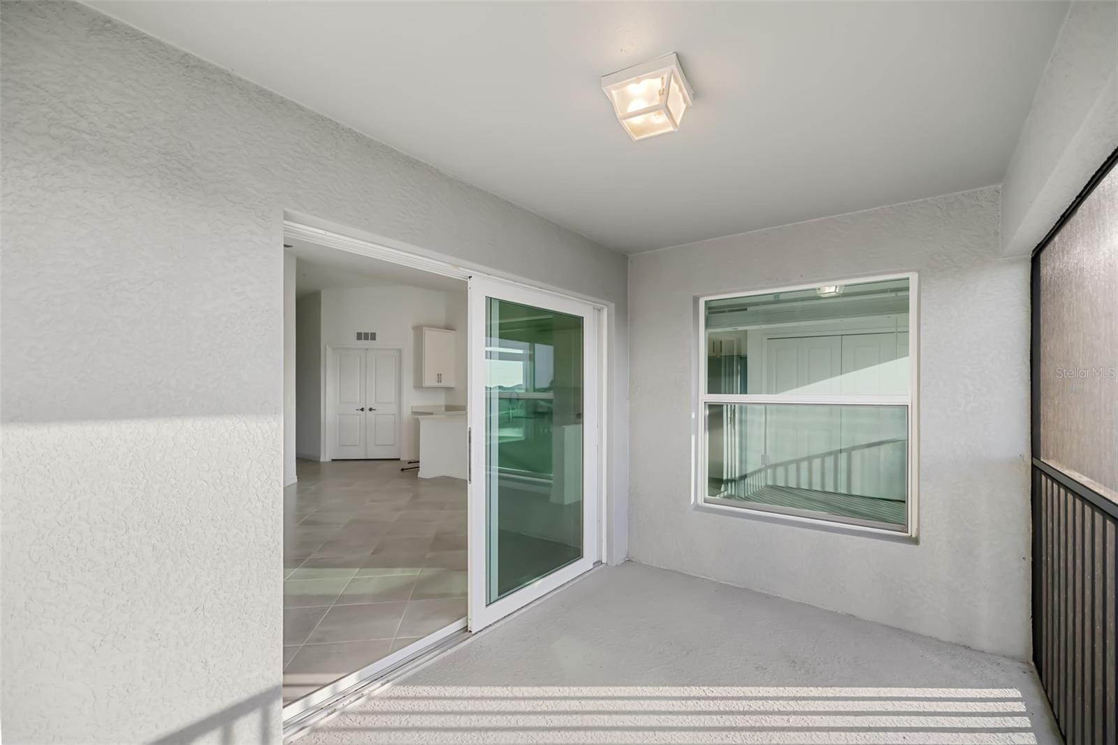 Image 21 of 56 For 19015 Scallop Loop #204