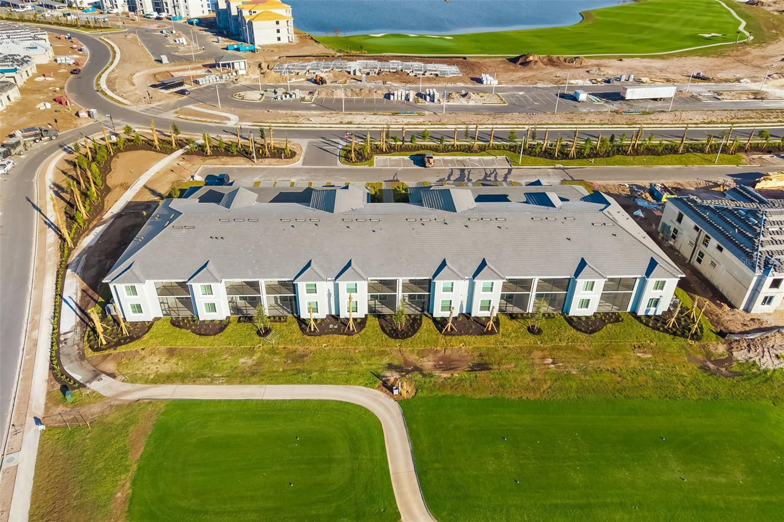 Image 37 of 56 For 19015 Scallop Loop #204