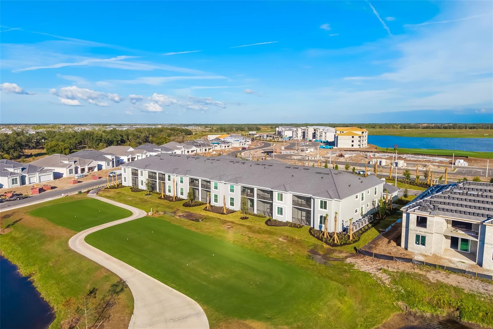 Image 39 of 56 For 19015 Scallop Loop #204