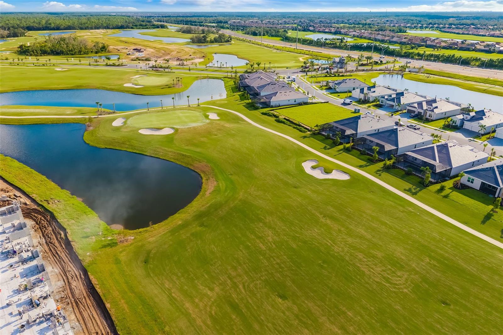 Image 45 of 56 For 19015 Scallop Loop #204