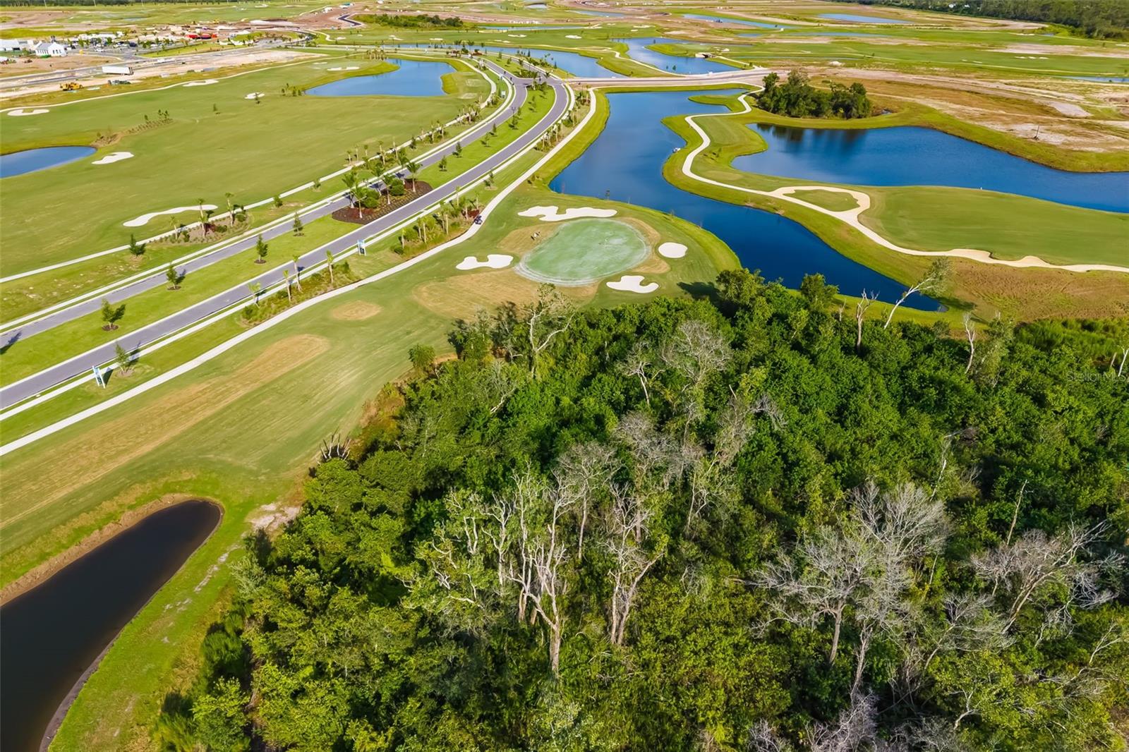 Image 51 of 56 For 19015 Scallop Loop #204