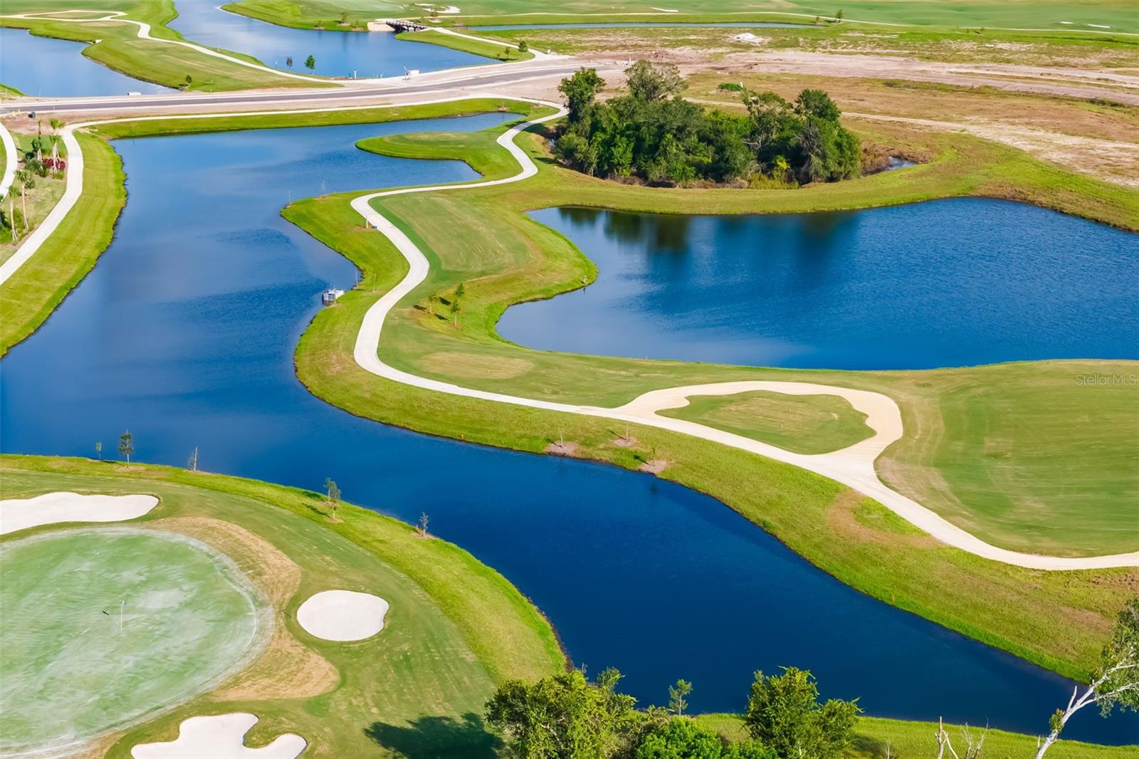 Image 53 of 56 For 19015 Scallop Loop #204