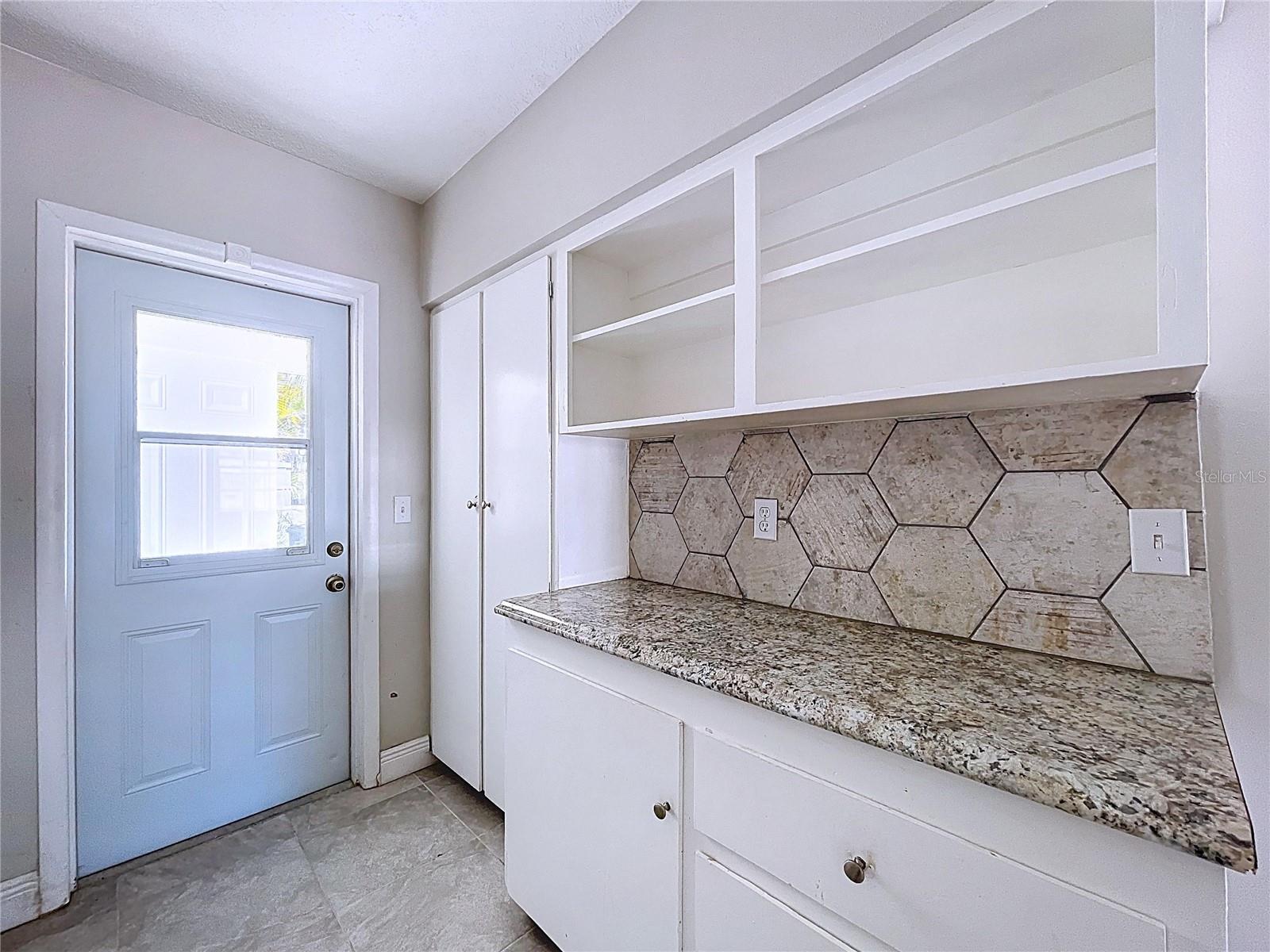 Image 15 of 49 For 501 Spring Avenue