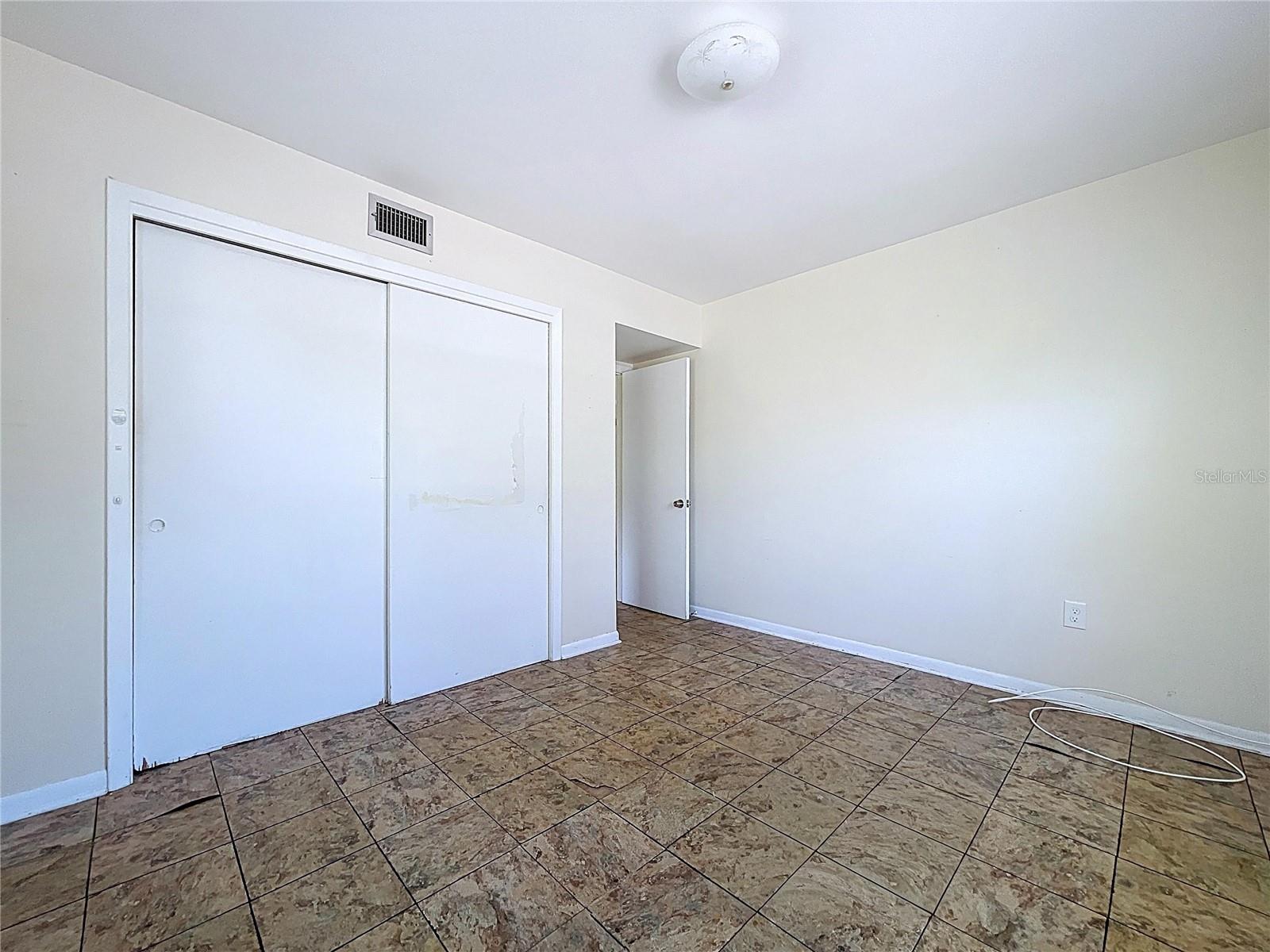 Image 36 of 49 For 501 Spring Avenue