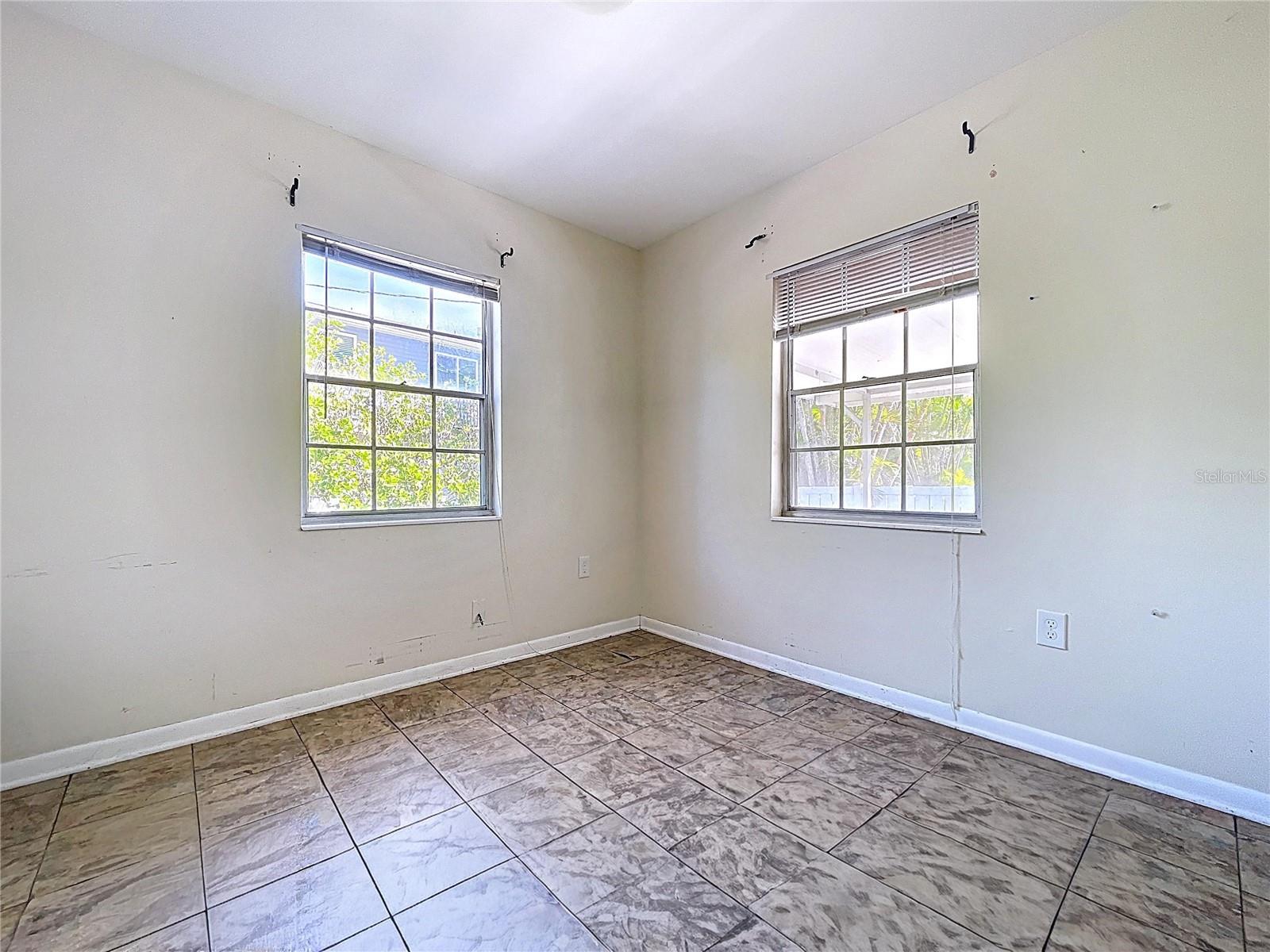 Image 42 of 49 For 501 Spring Avenue