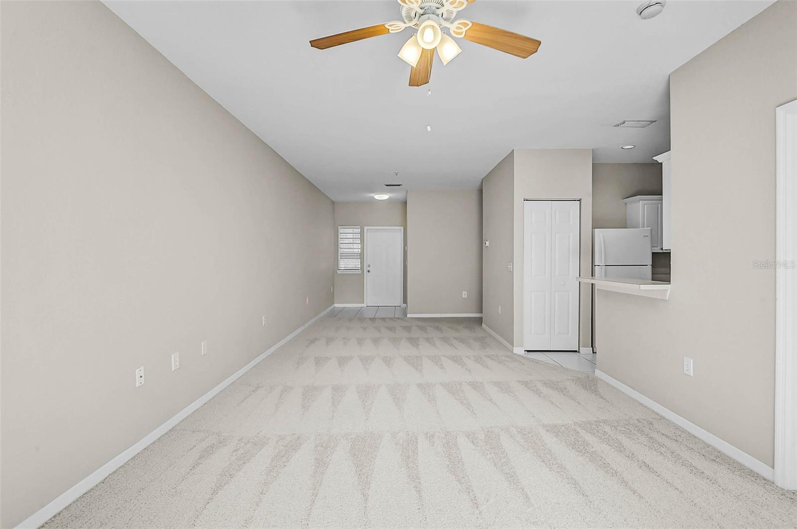 Image 10 of 39 For 3958 Mediterranea Circle 411