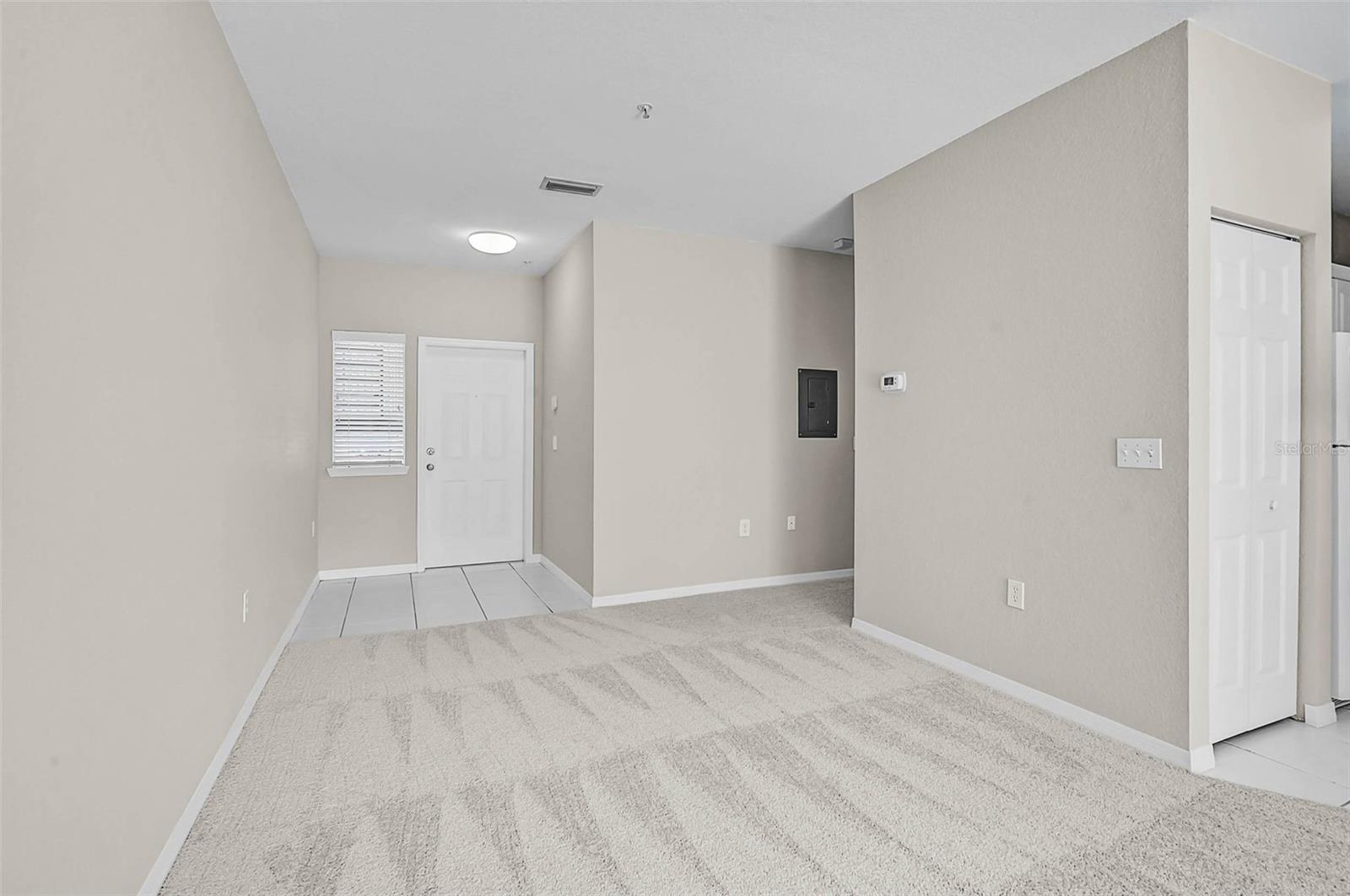 Image 11 of 39 For 3958 Mediterranea Circle 411