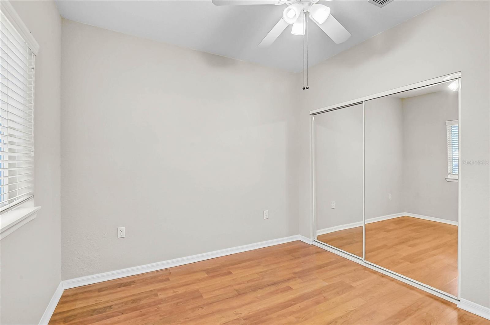 Image 22 of 39 For 3958 Mediterranea Circle 411