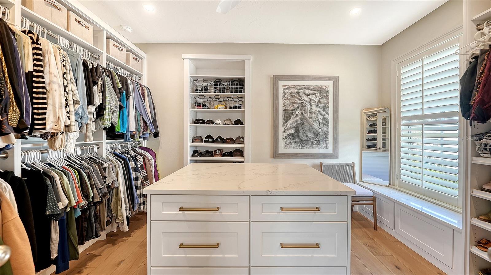 Image 28 of 76 For 1690 Arlington Street