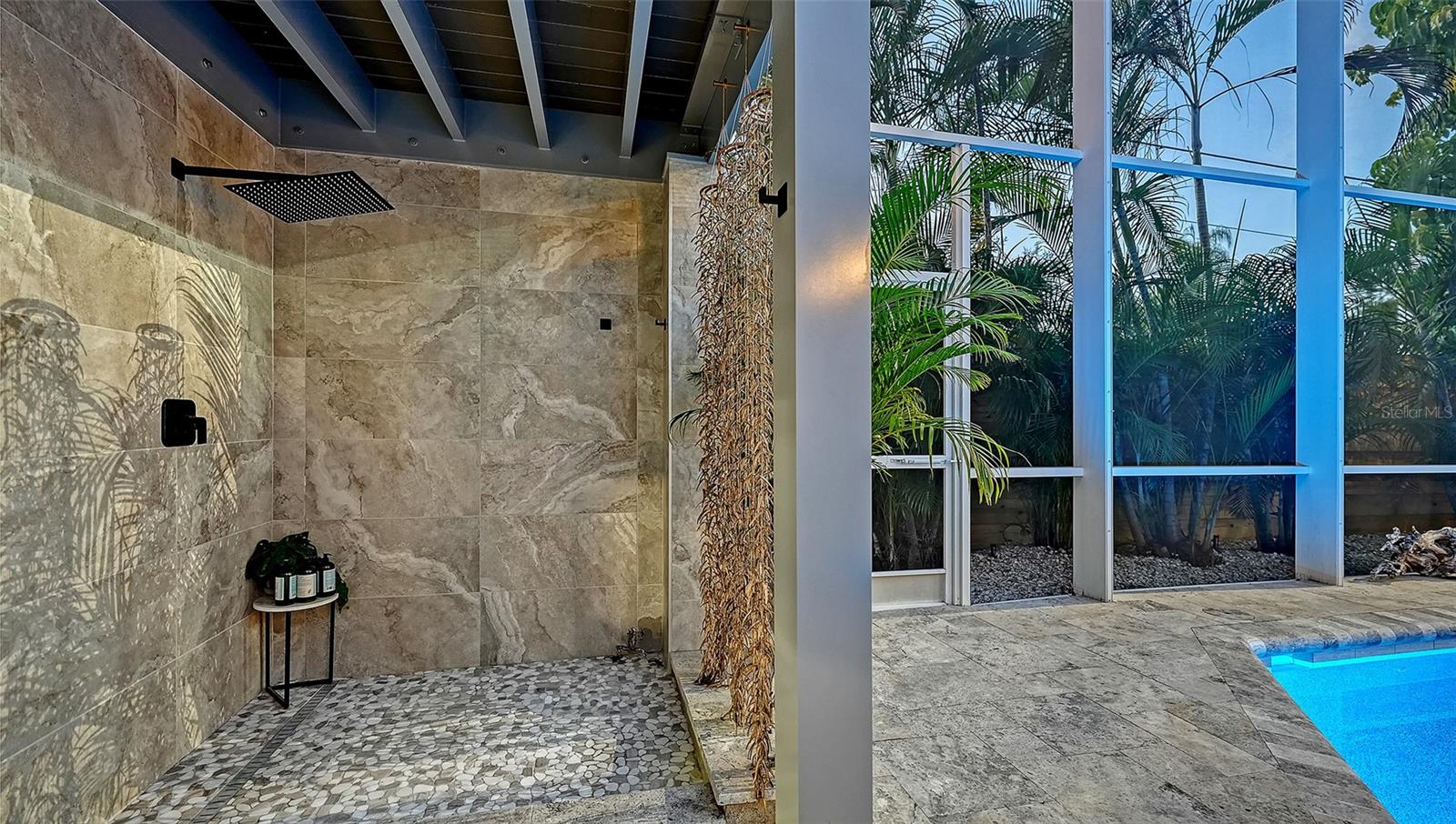 Image 61 of 76 For 1690 Arlington Street