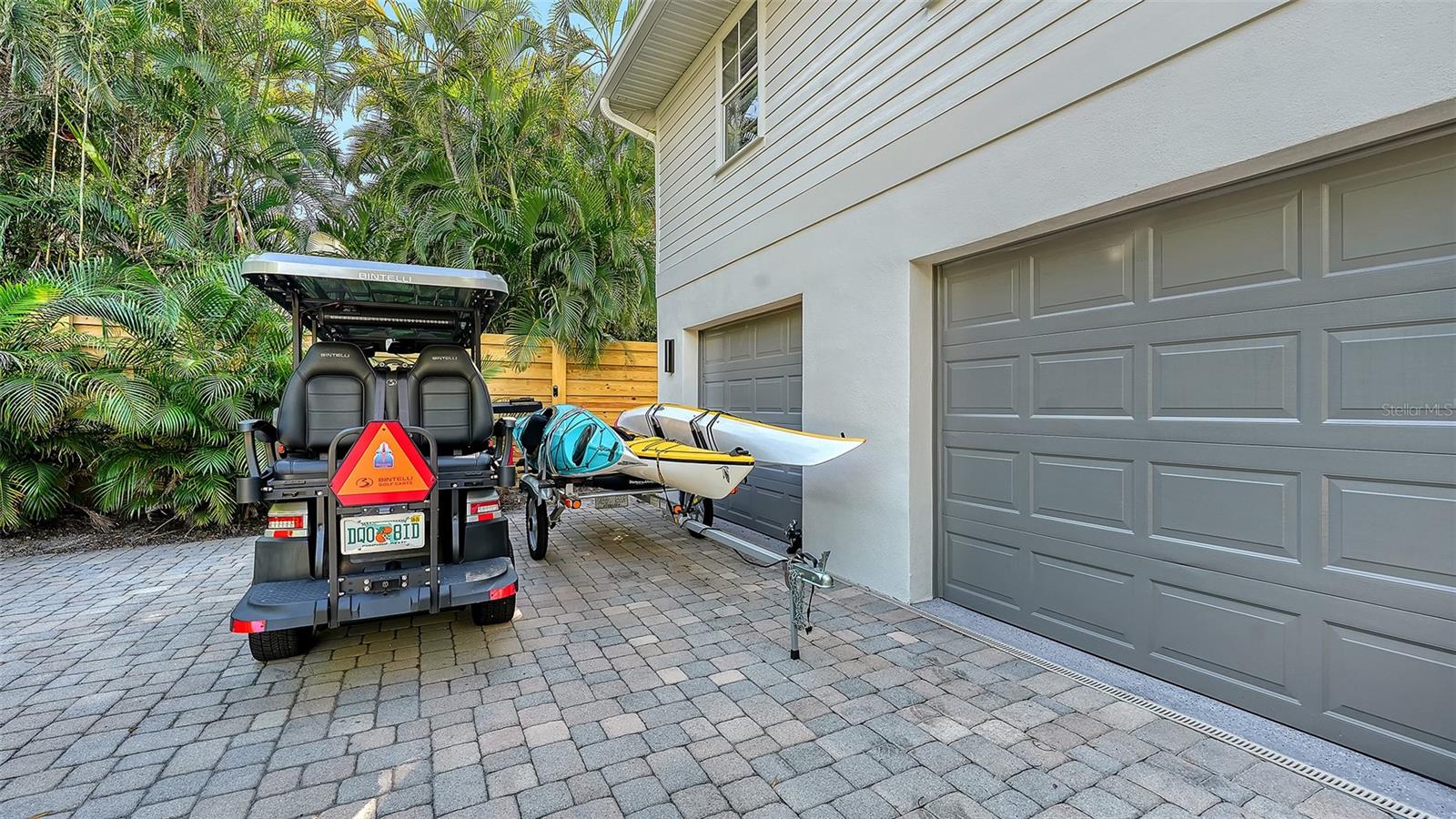 Image 64 of 76 For 1690 Arlington Street