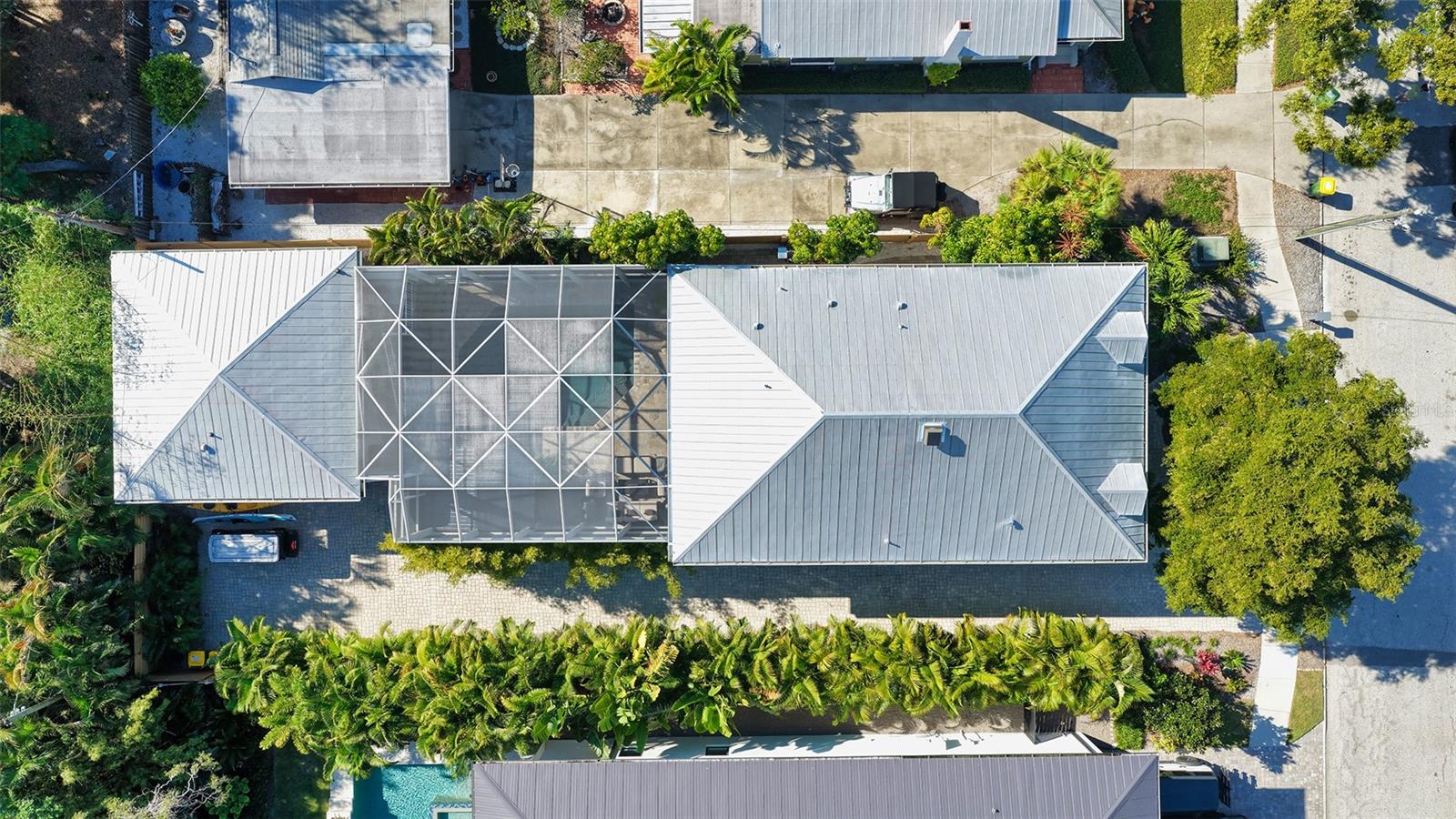 Image 65 of 76 For 1690 Arlington Street