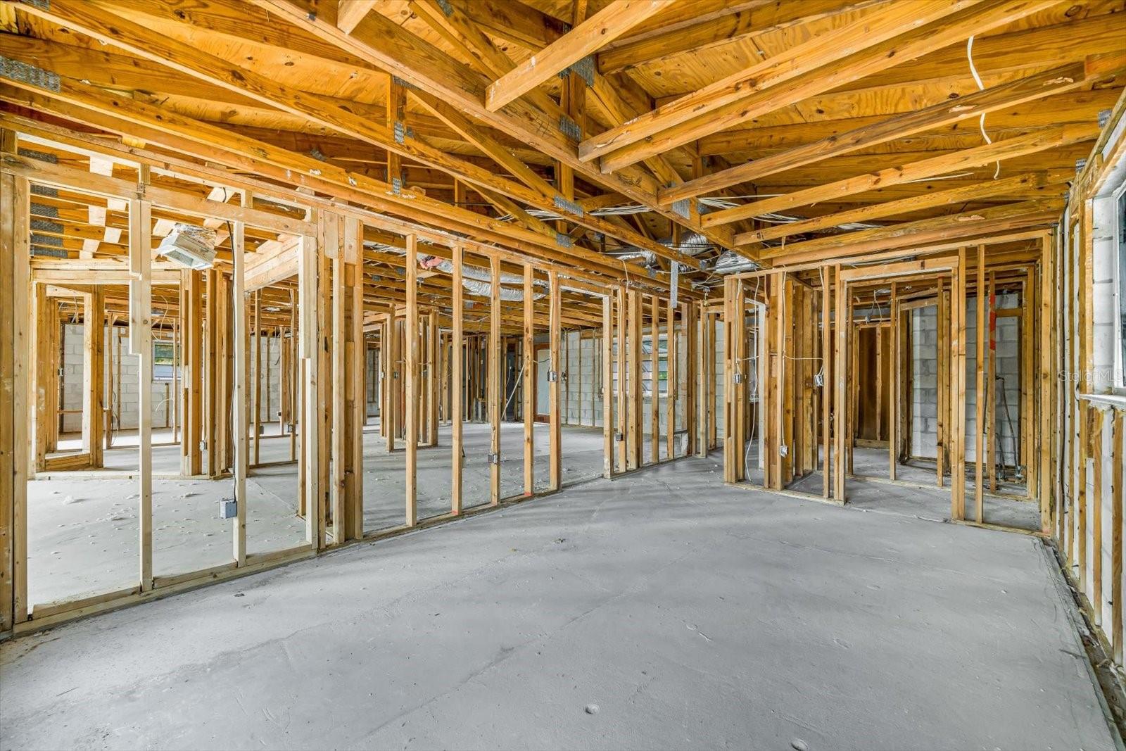 Image 17 of 51 For 259 Gladiolus Street