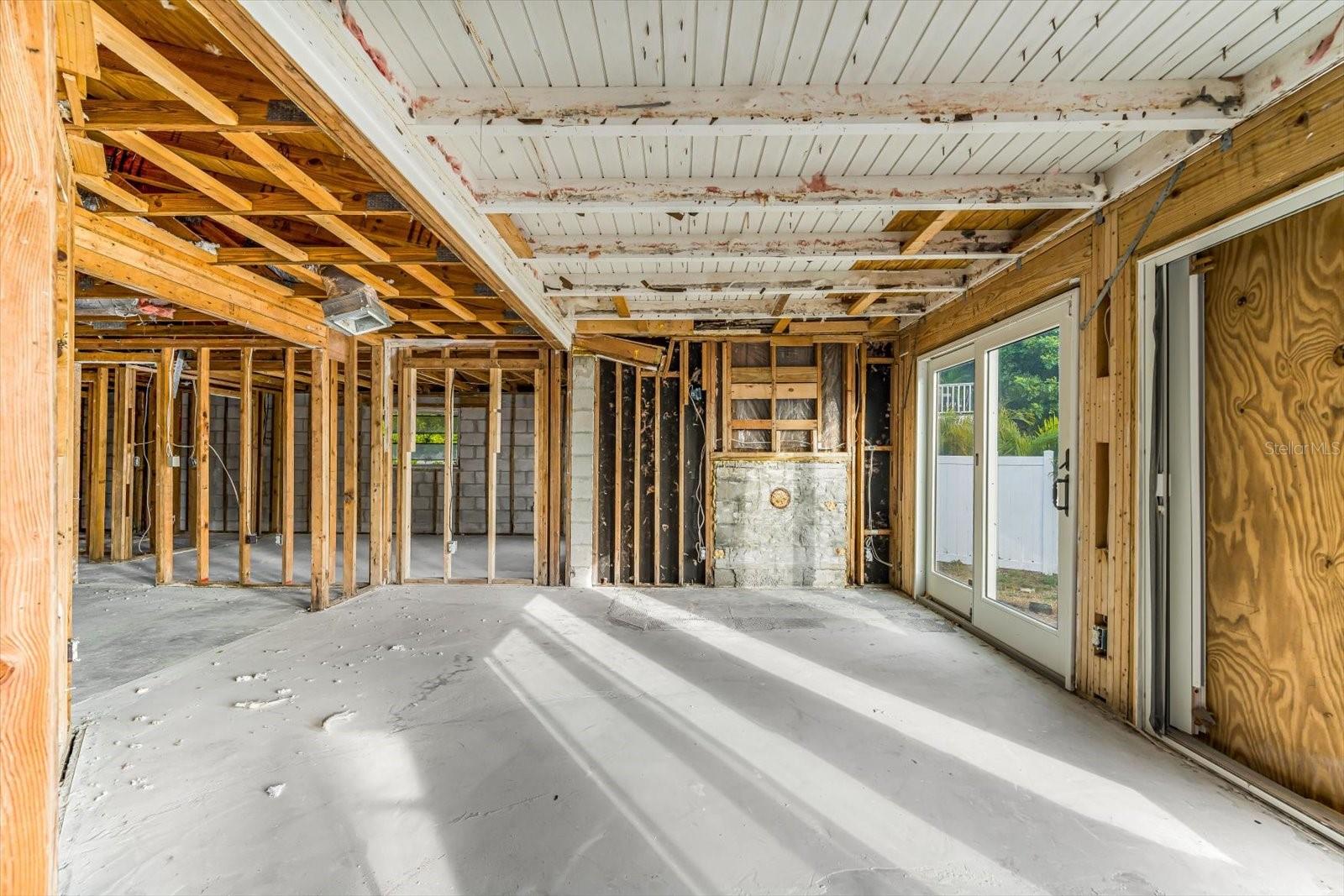 Image 30 of 51 For 259 Gladiolus Street