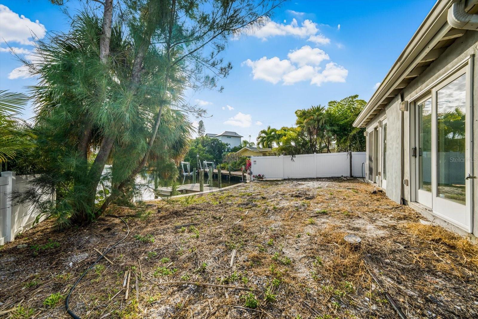 Image 36 of 51 For 259 Gladiolus Street