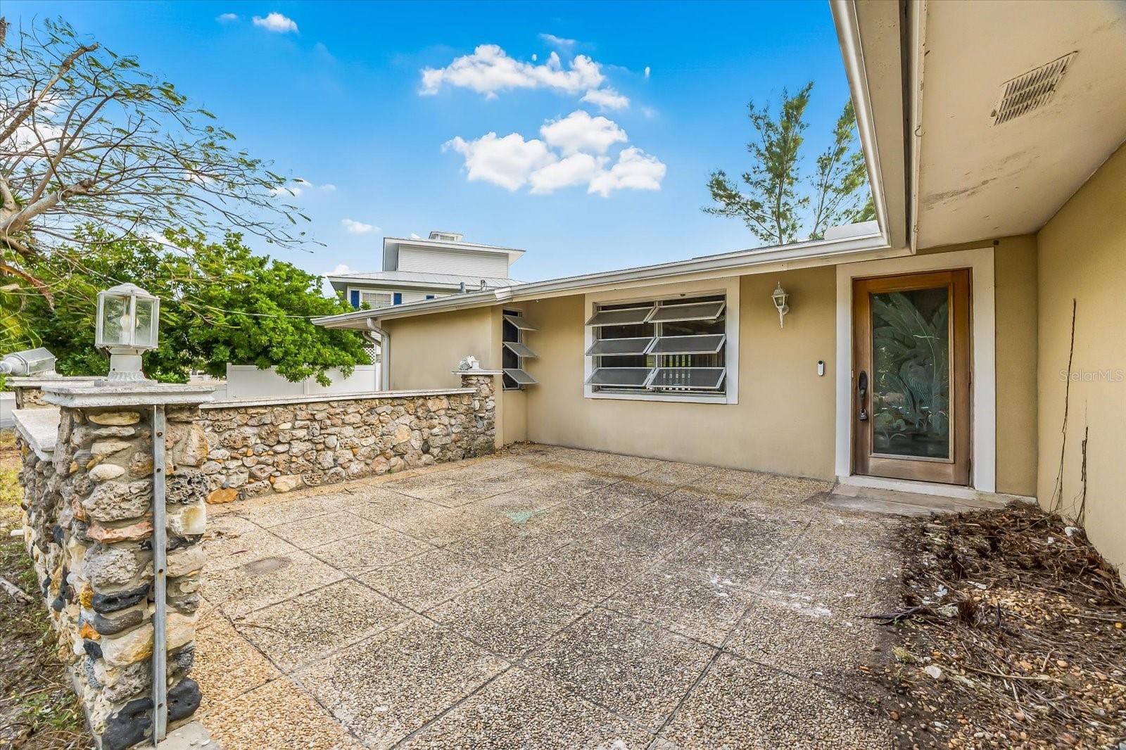 Image 5 of 51 For 259 Gladiolus Street