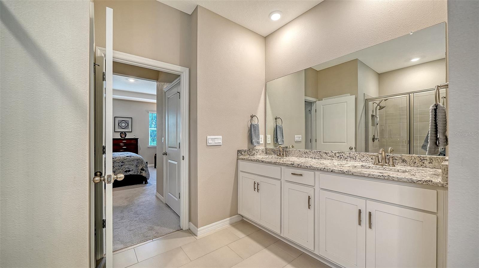 Image 19 of 31 For 17617 Cantarina Cove