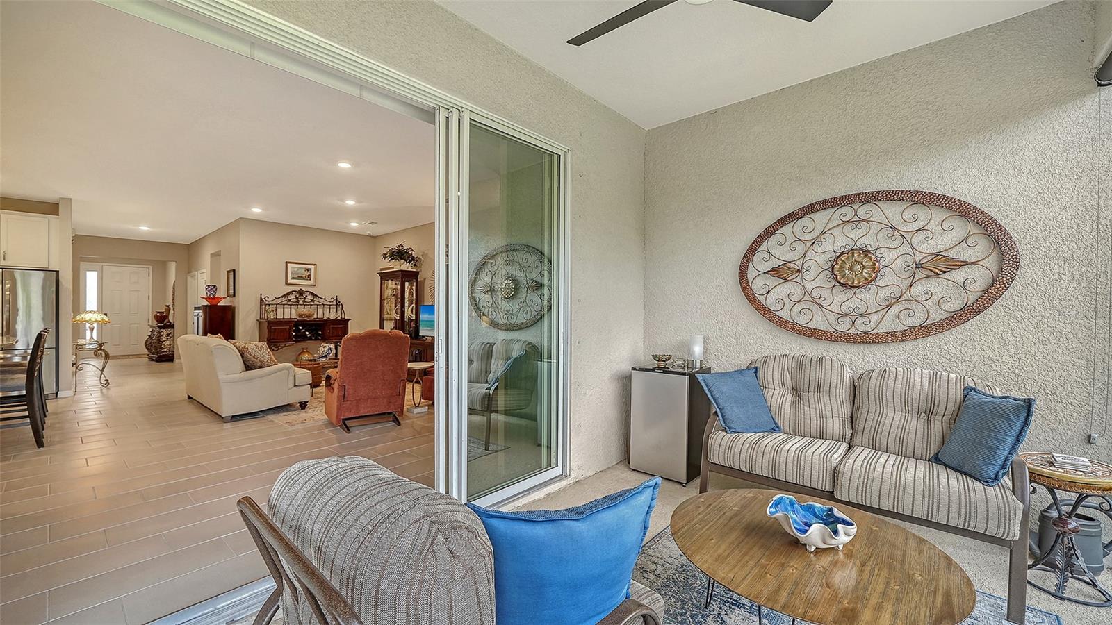 Image 25 of 31 For 17617 Cantarina Cove