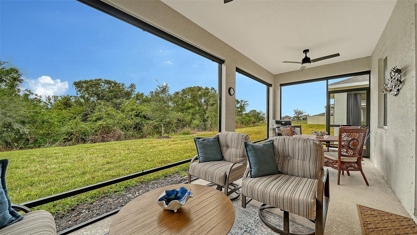 Image 26 of 31 For 17617 Cantarina Cove