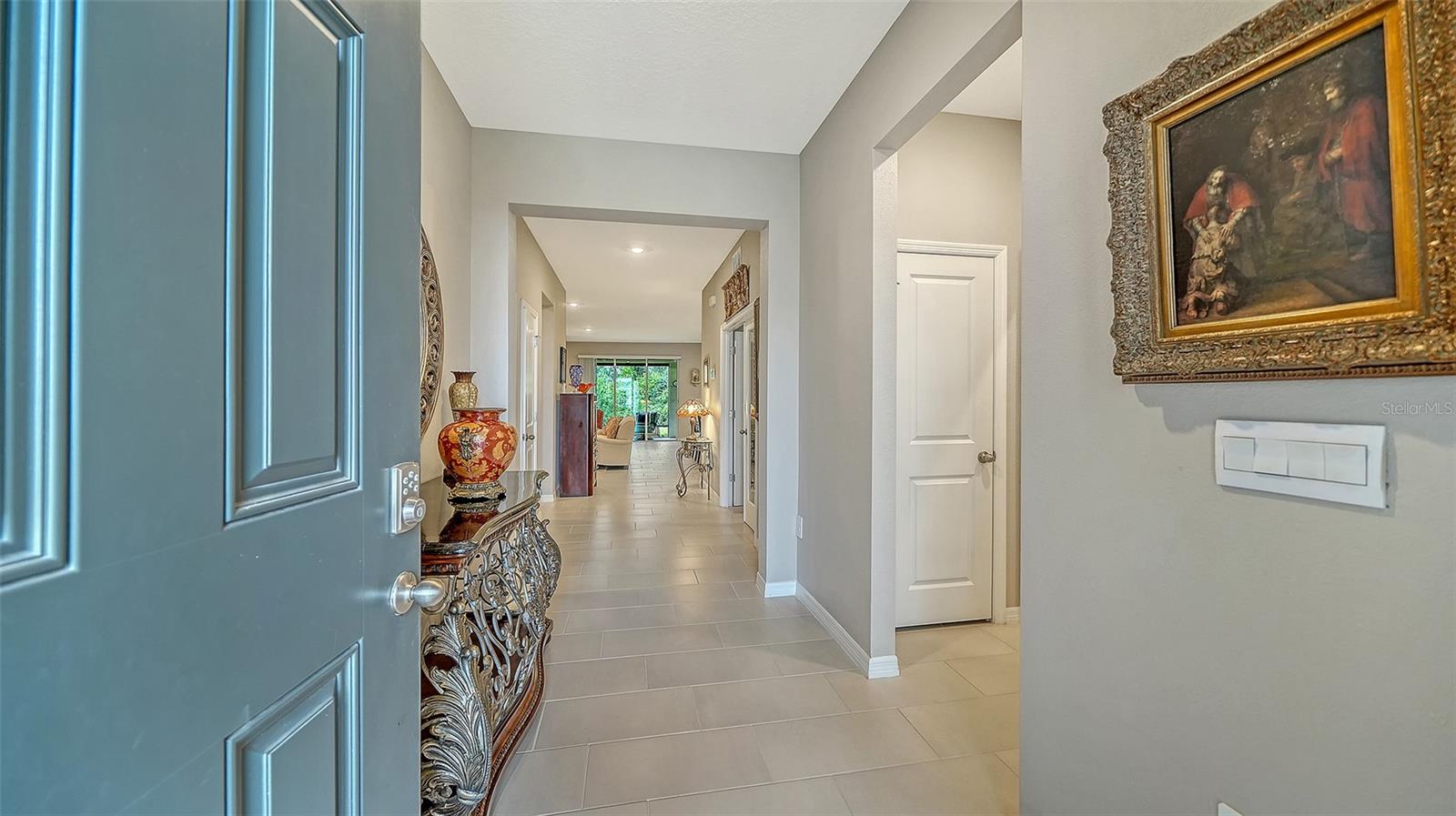 Image 3 of 31 For 17617 Cantarina Cove