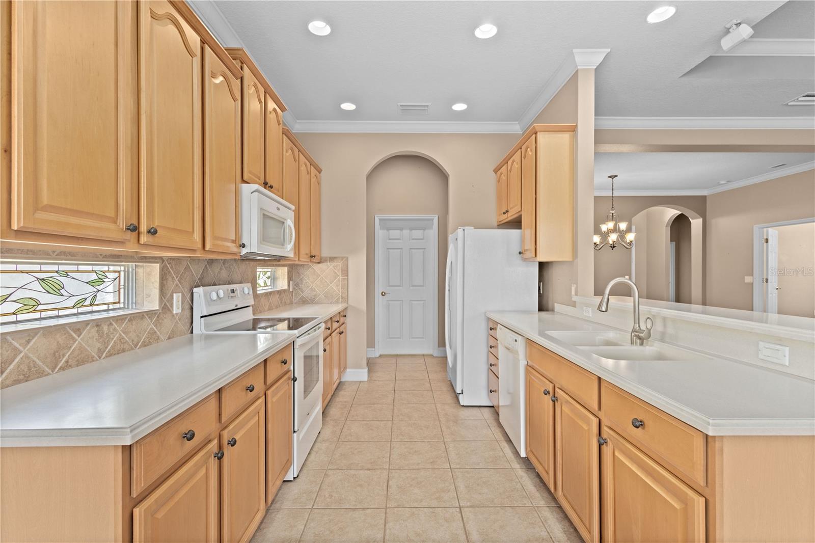 Image 12 of 33 For 3604 Summerwind Circle