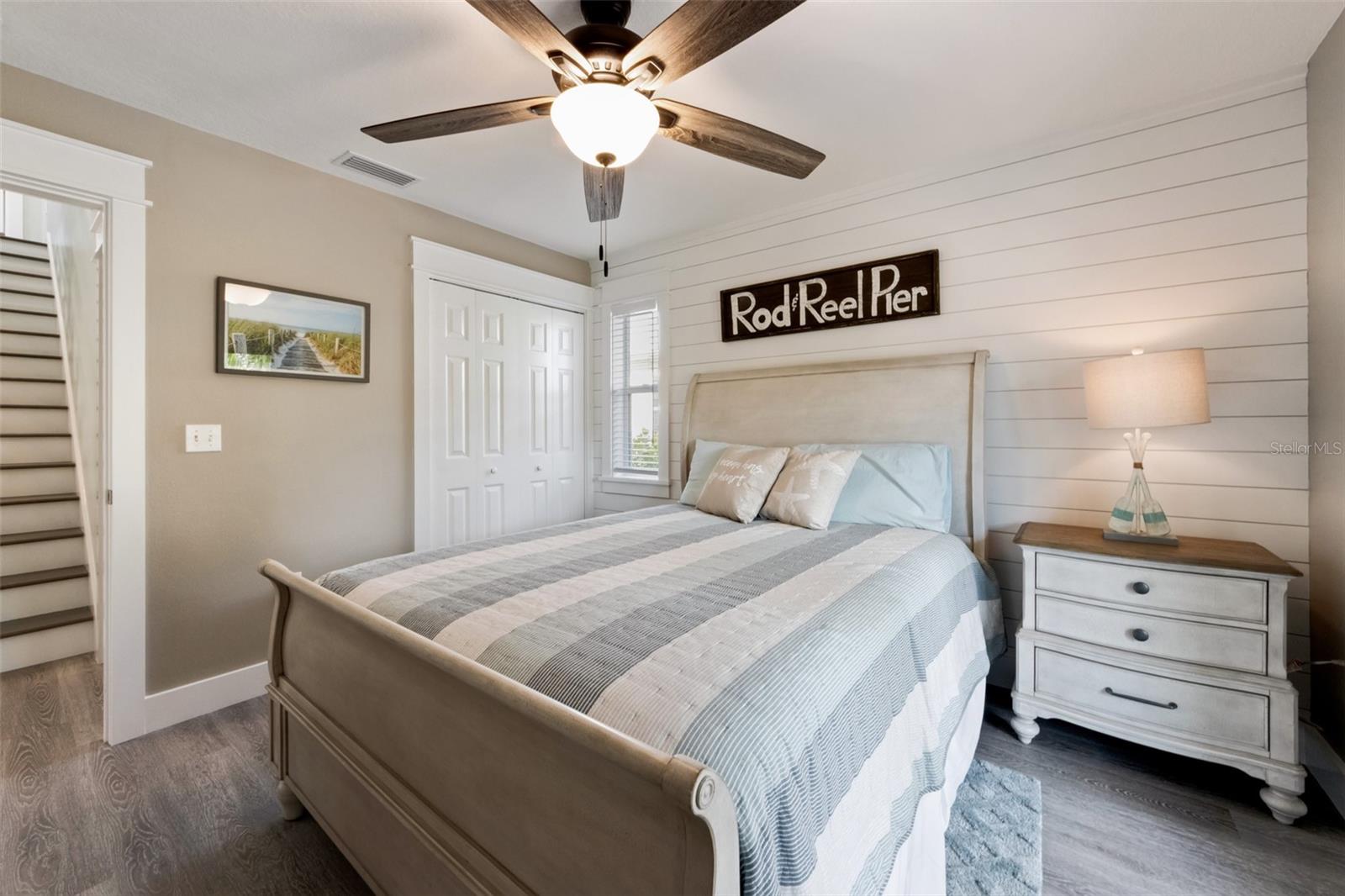 Image 12 of 39 For 510 Magnolia Avenue