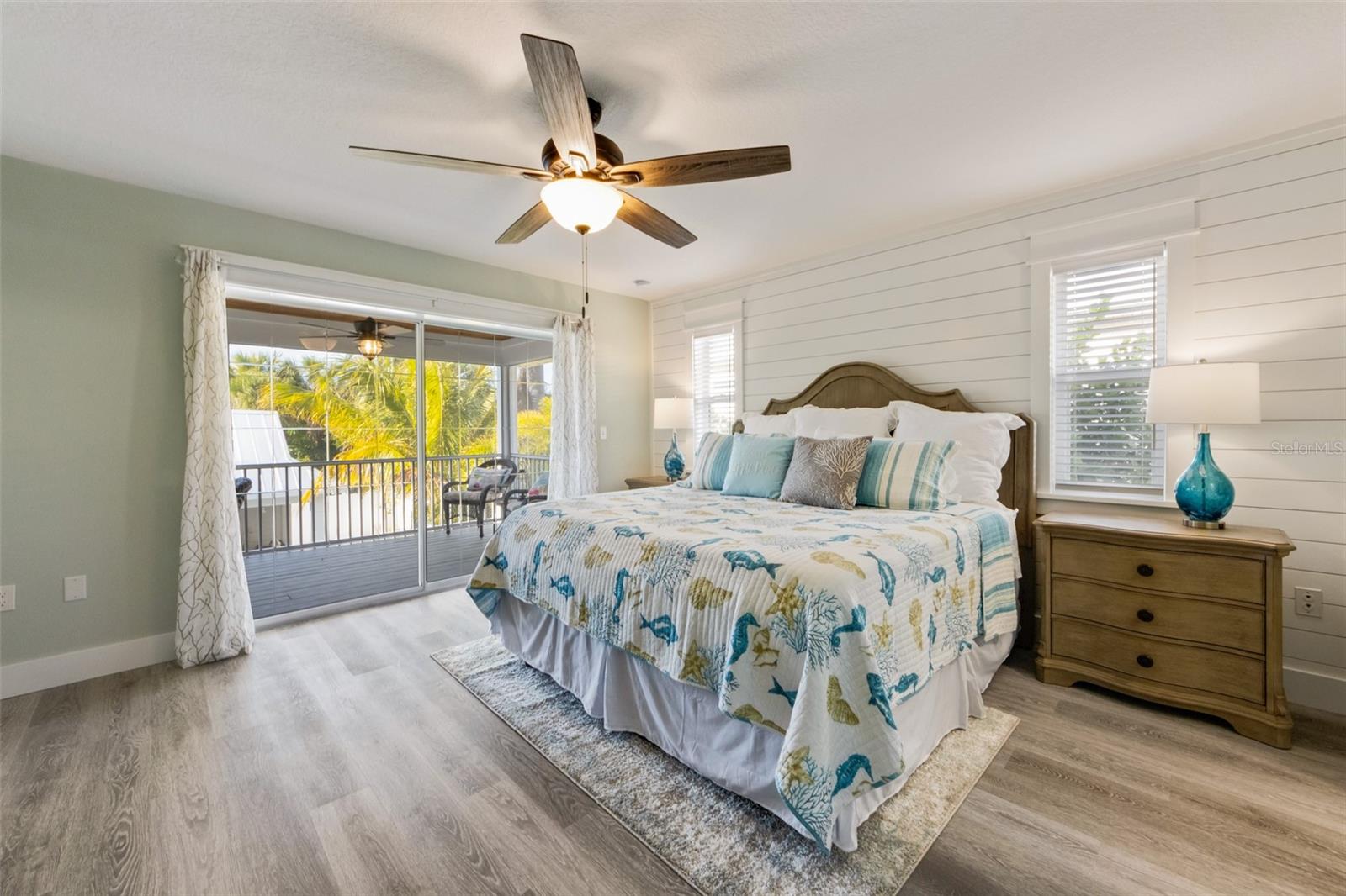 Image 21 of 39 For 510 Magnolia Avenue