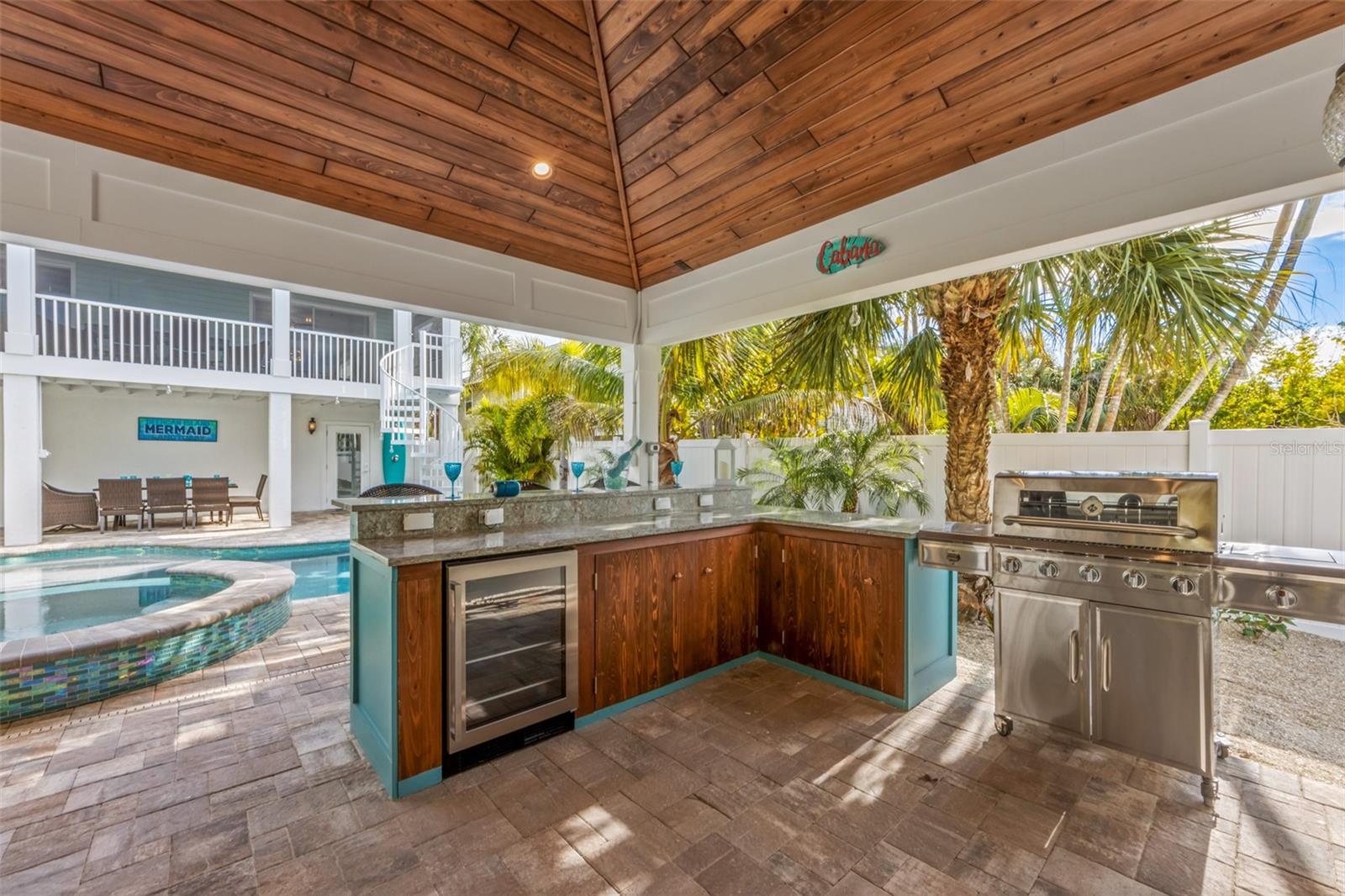 Image 35 of 39 For 510 Magnolia Avenue