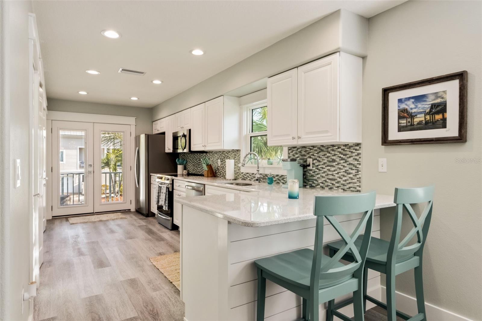 Image 5 of 39 For 510 Magnolia Avenue