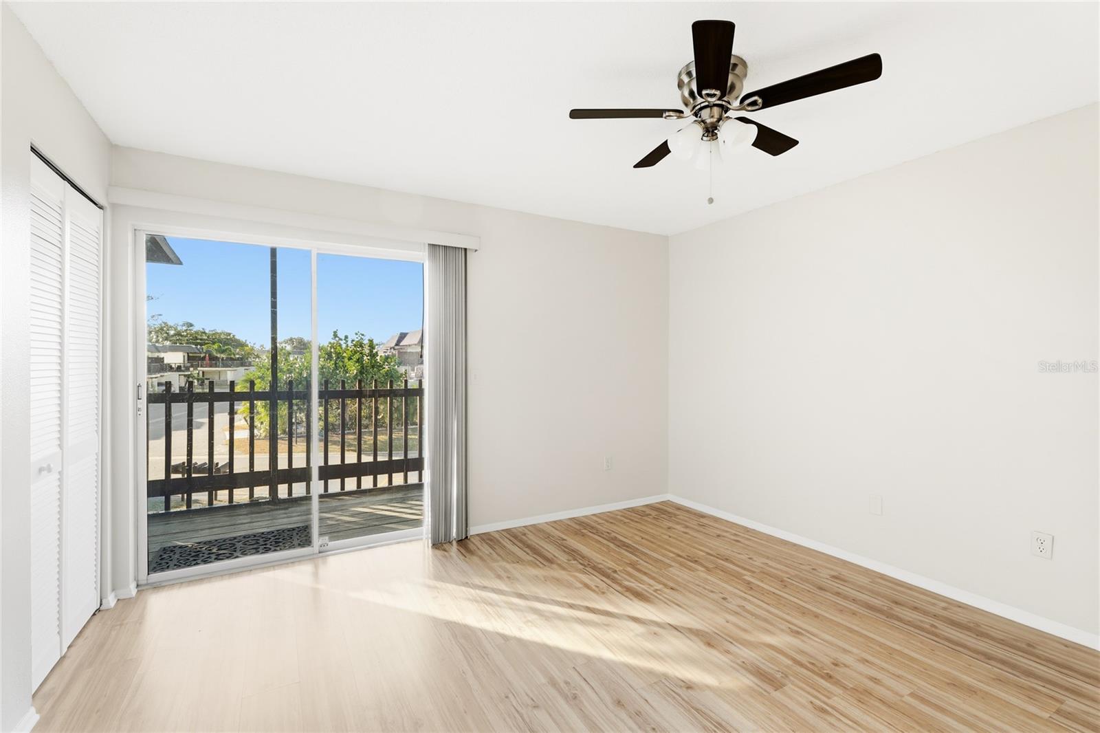 Image 17 of 26 For 3365 Ramblewood Drive N 35c8