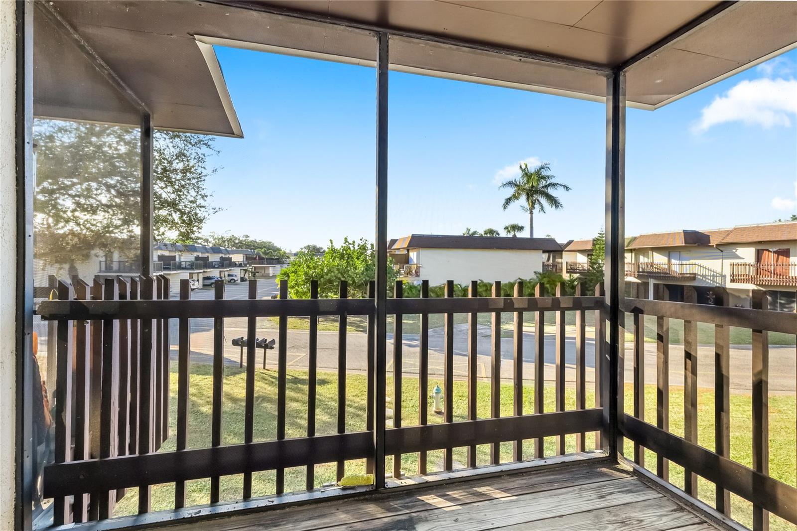 Image 18 of 26 For 3365 Ramblewood Drive N 35c8