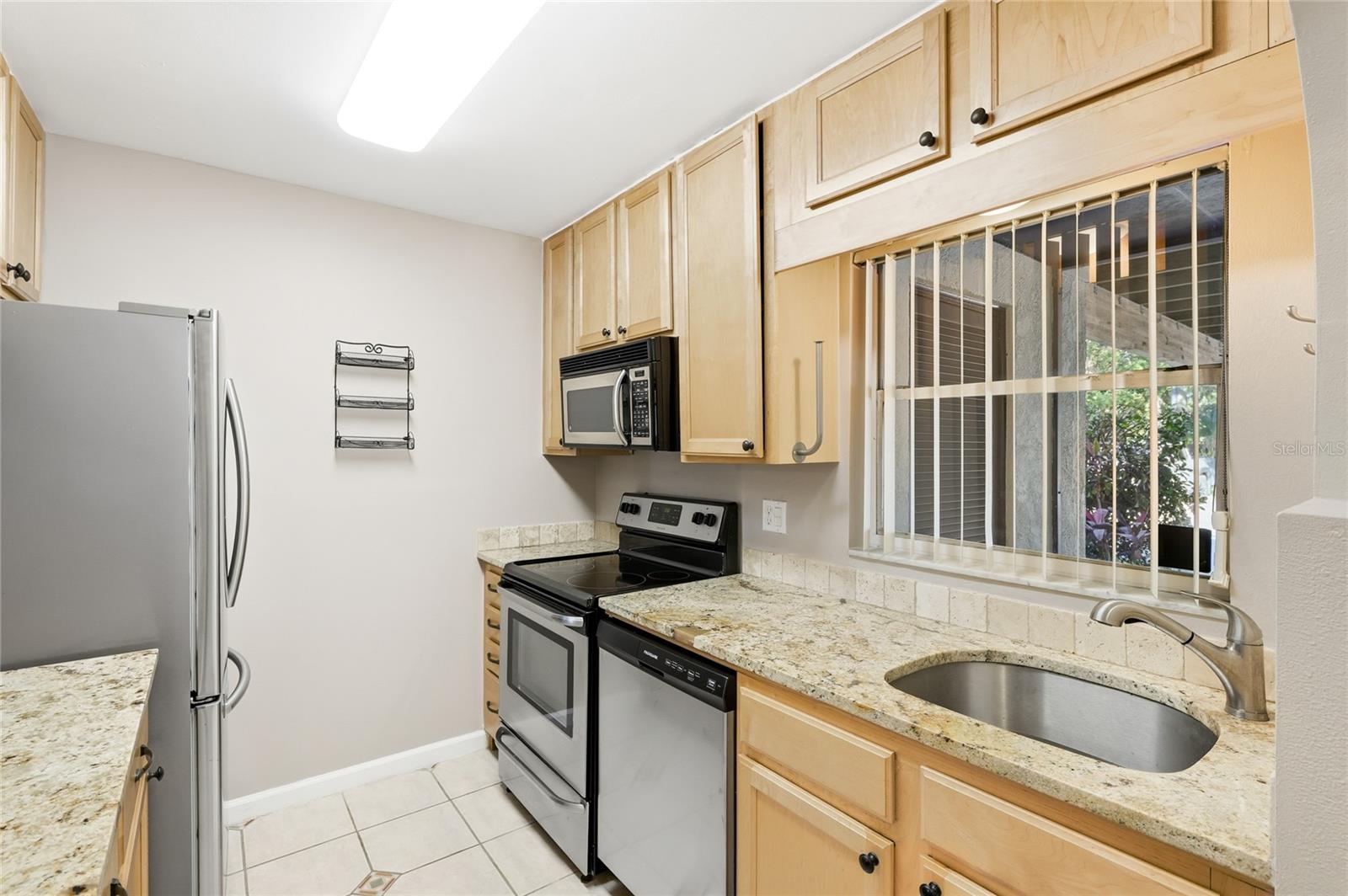 Image 6 of 26 For 3365 Ramblewood Drive N 35c8