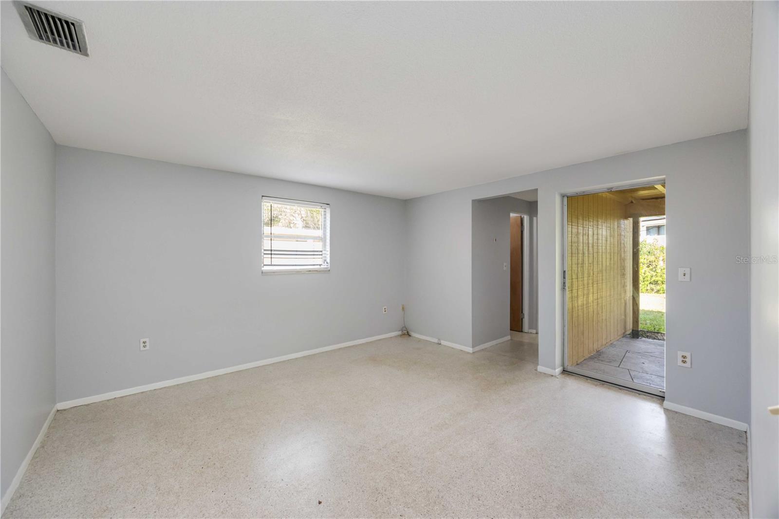 Image 14 of 30 For 3853 Woodrow Ridge Street