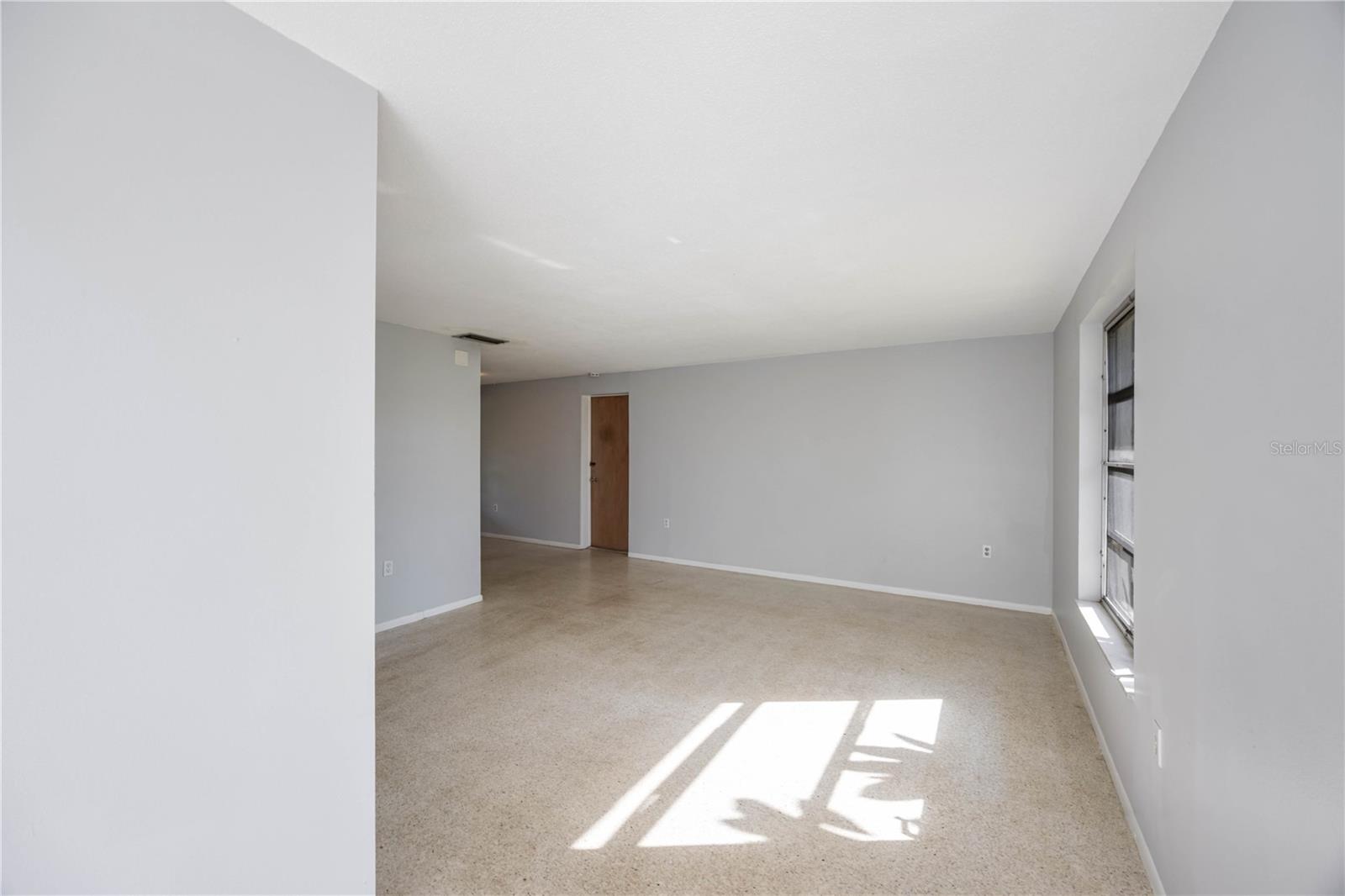 Image 4 of 30 For 3853 Woodrow Ridge Street