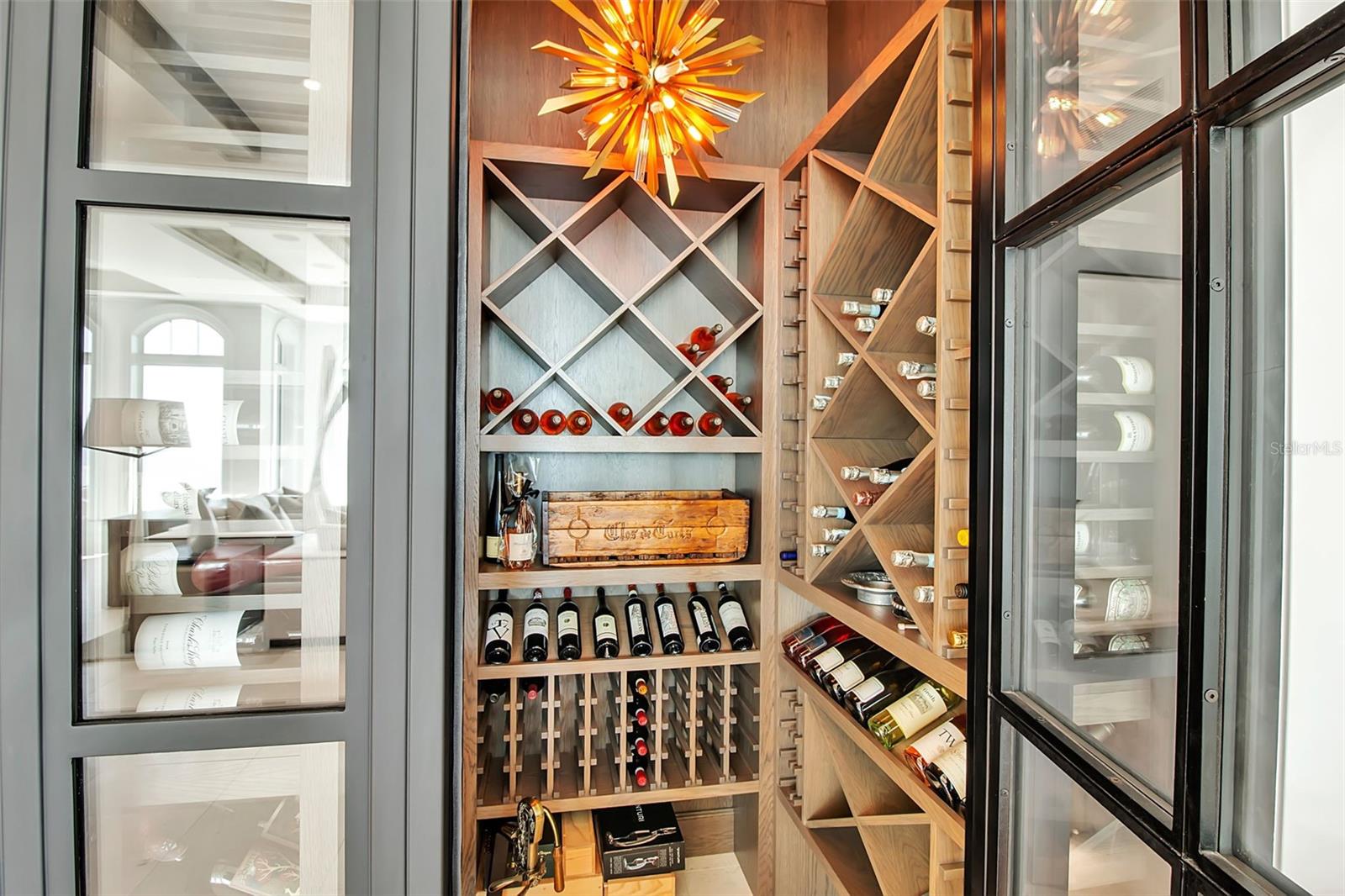 Image 25 of 83 For 7366 Point Of Rocks Road