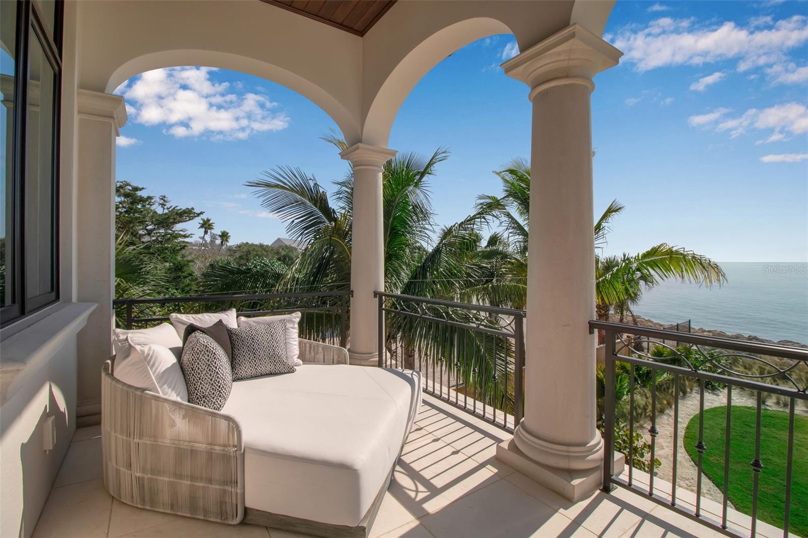 Image 29 of 83 For 7366 Point Of Rocks Road