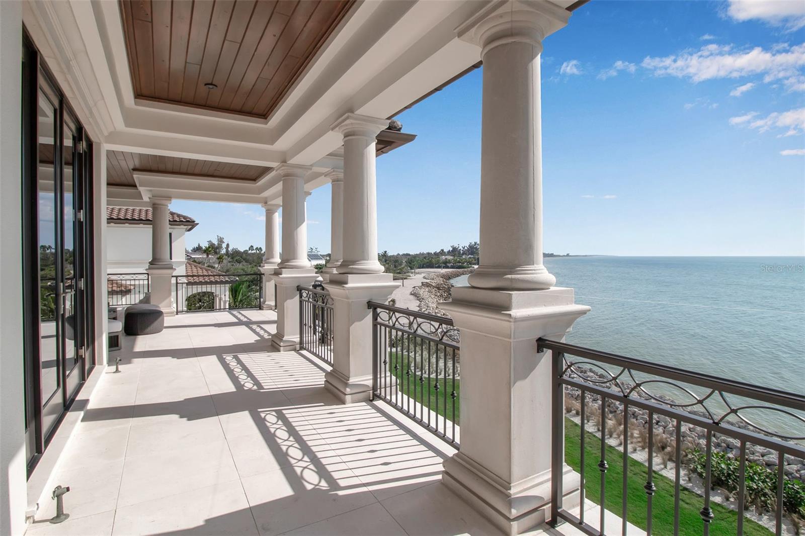 Image 45 of 83 For 7366 Point Of Rocks Road