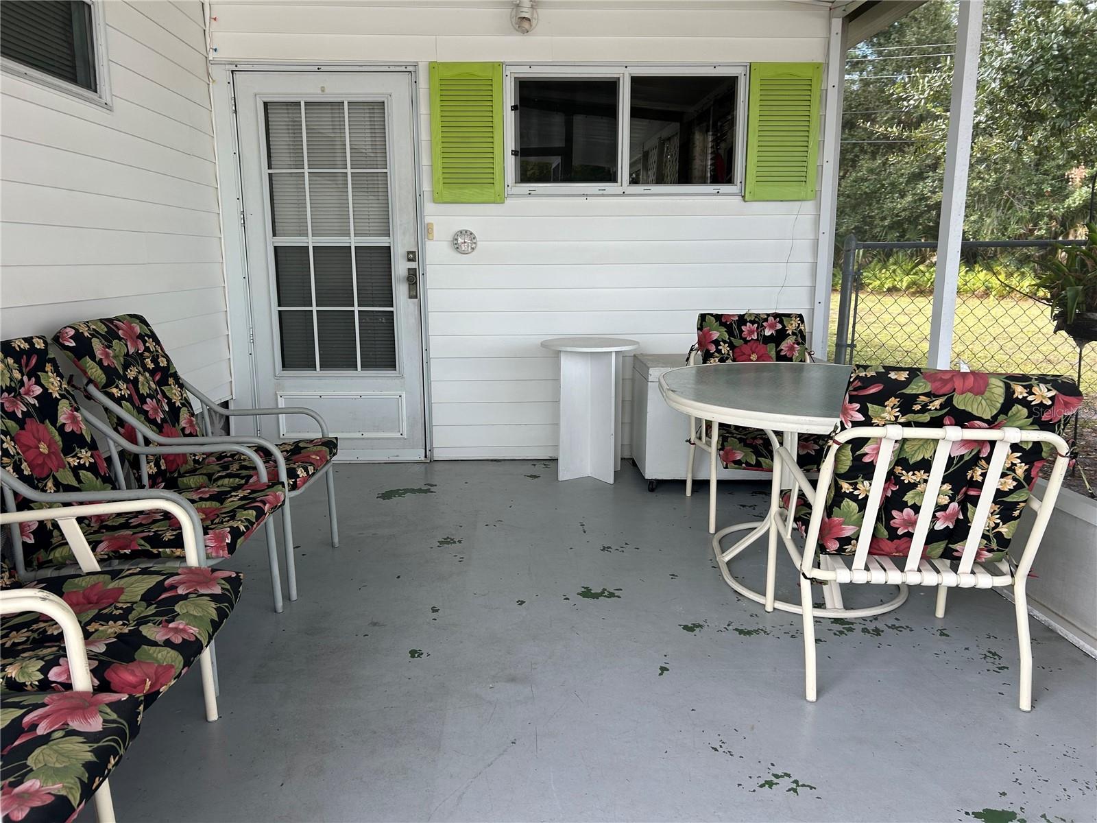 Image 27 of 43 For 5025 Brae Burn Avenue