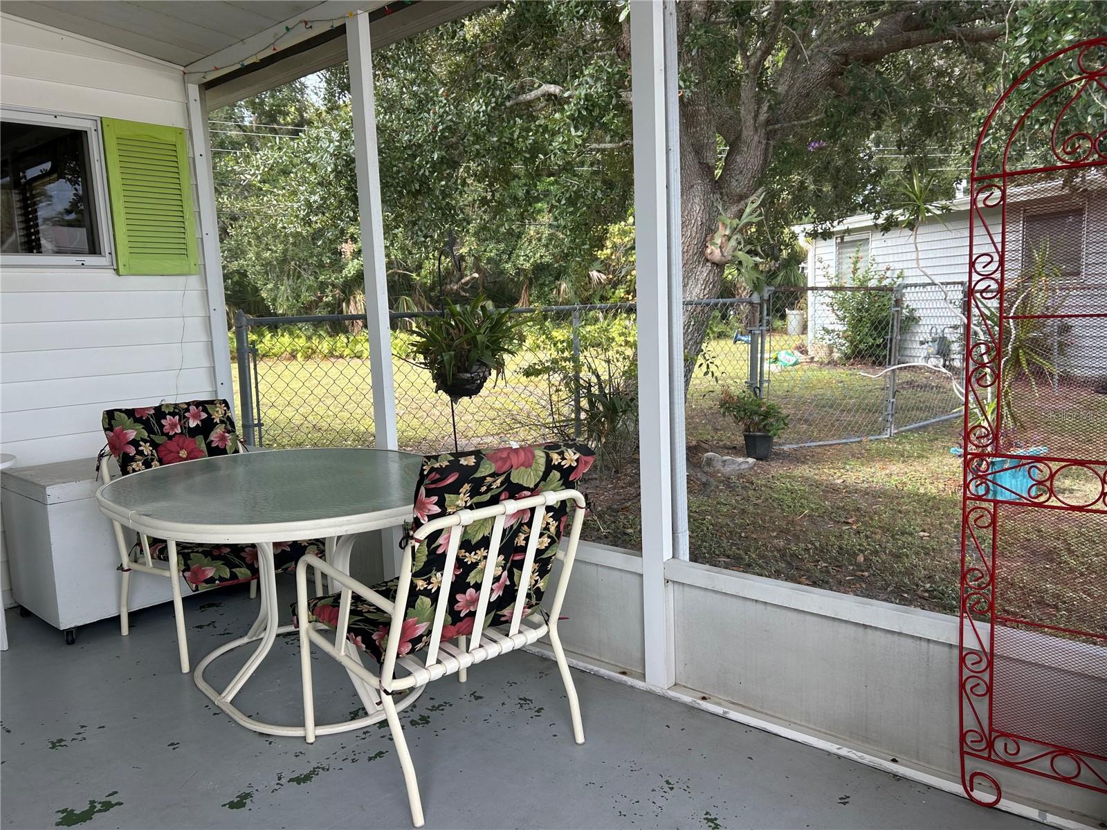 Image 28 of 43 For 5025 Brae Burn Avenue