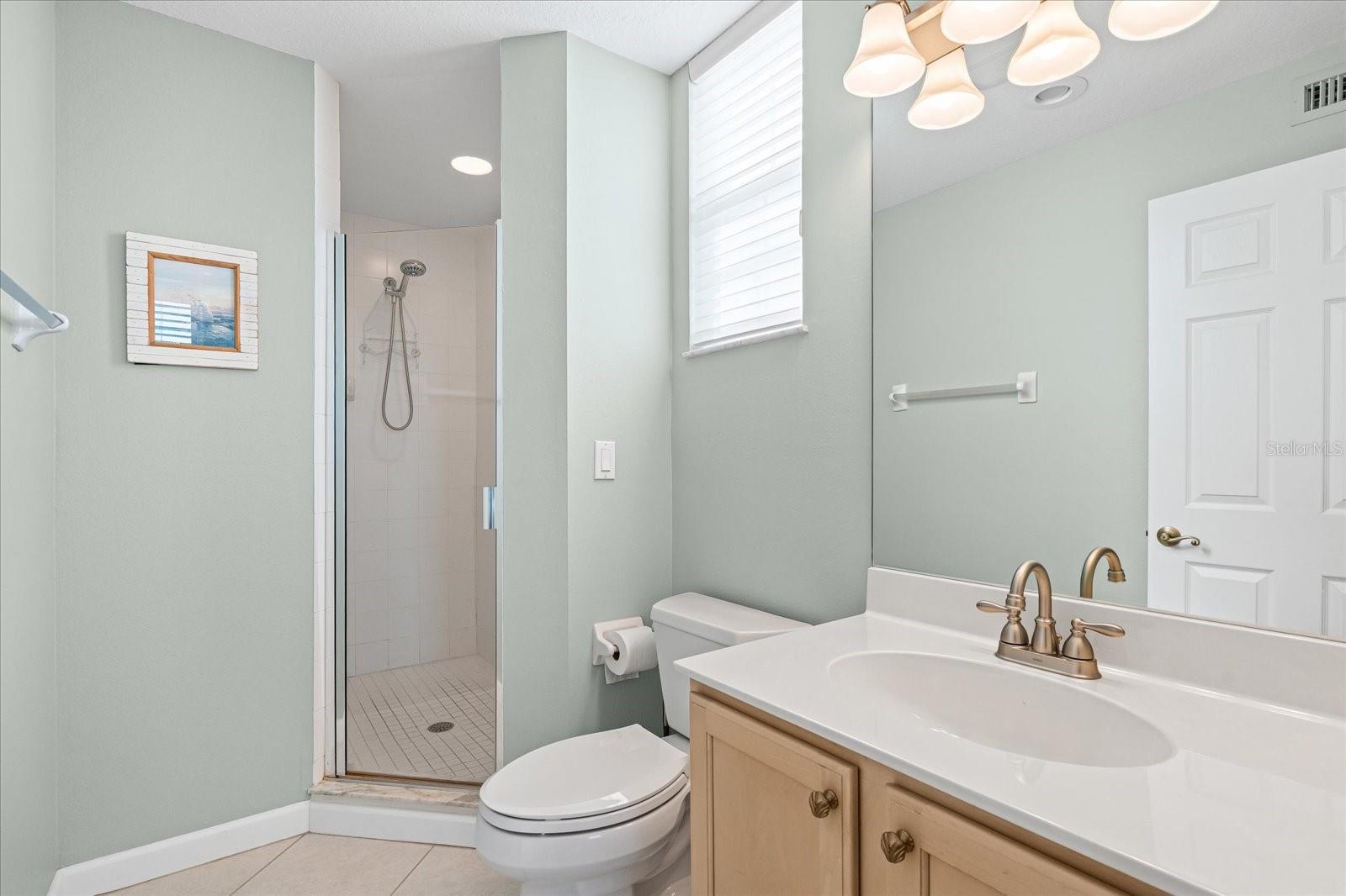 Image 16 of 51 For 1260 Dolphin Bay Way 404