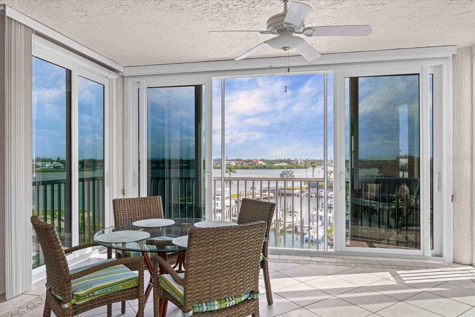 Image 26 of 51 For 1260 Dolphin Bay Way 404