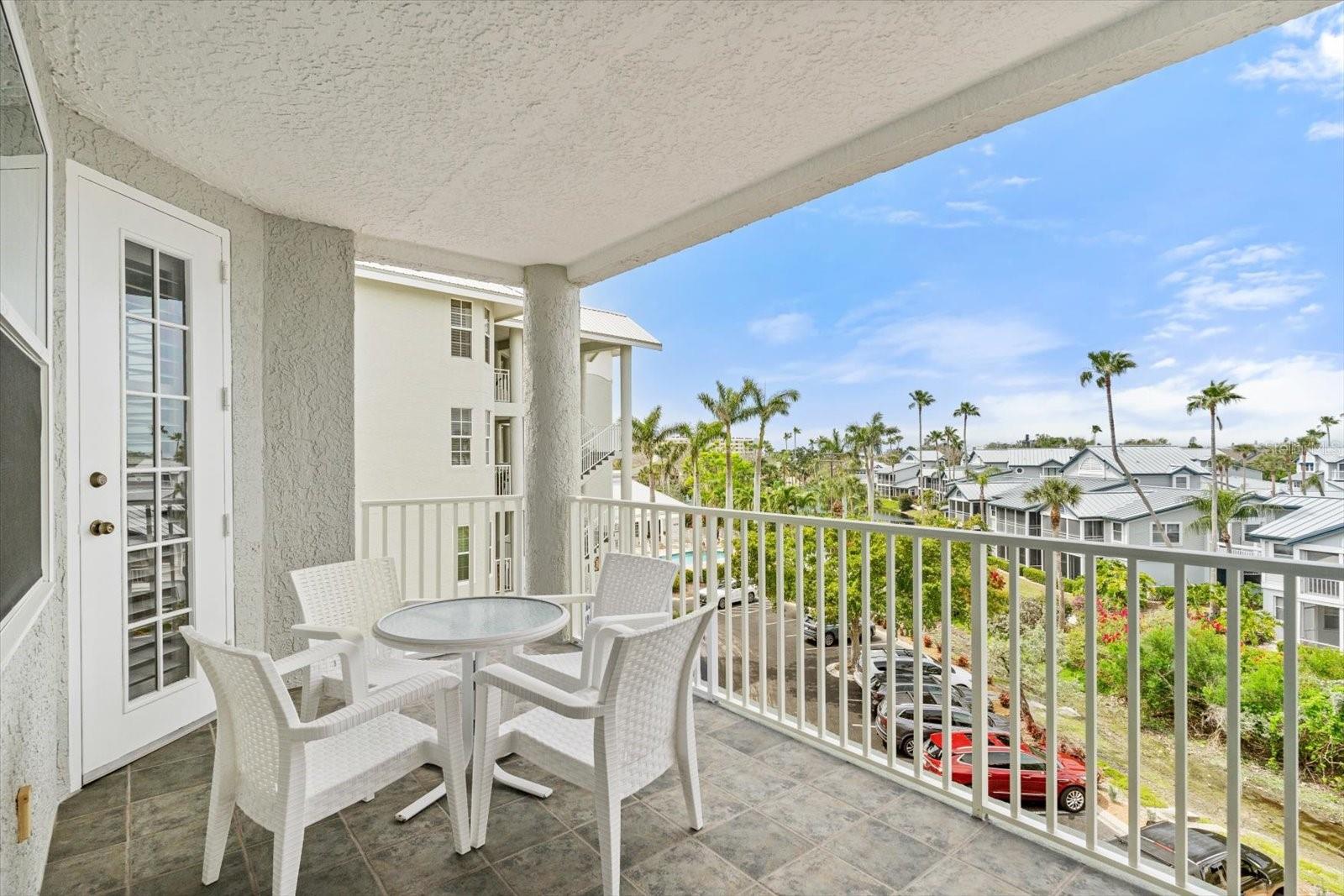 Image 3 of 51 For 1260 Dolphin Bay Way 404