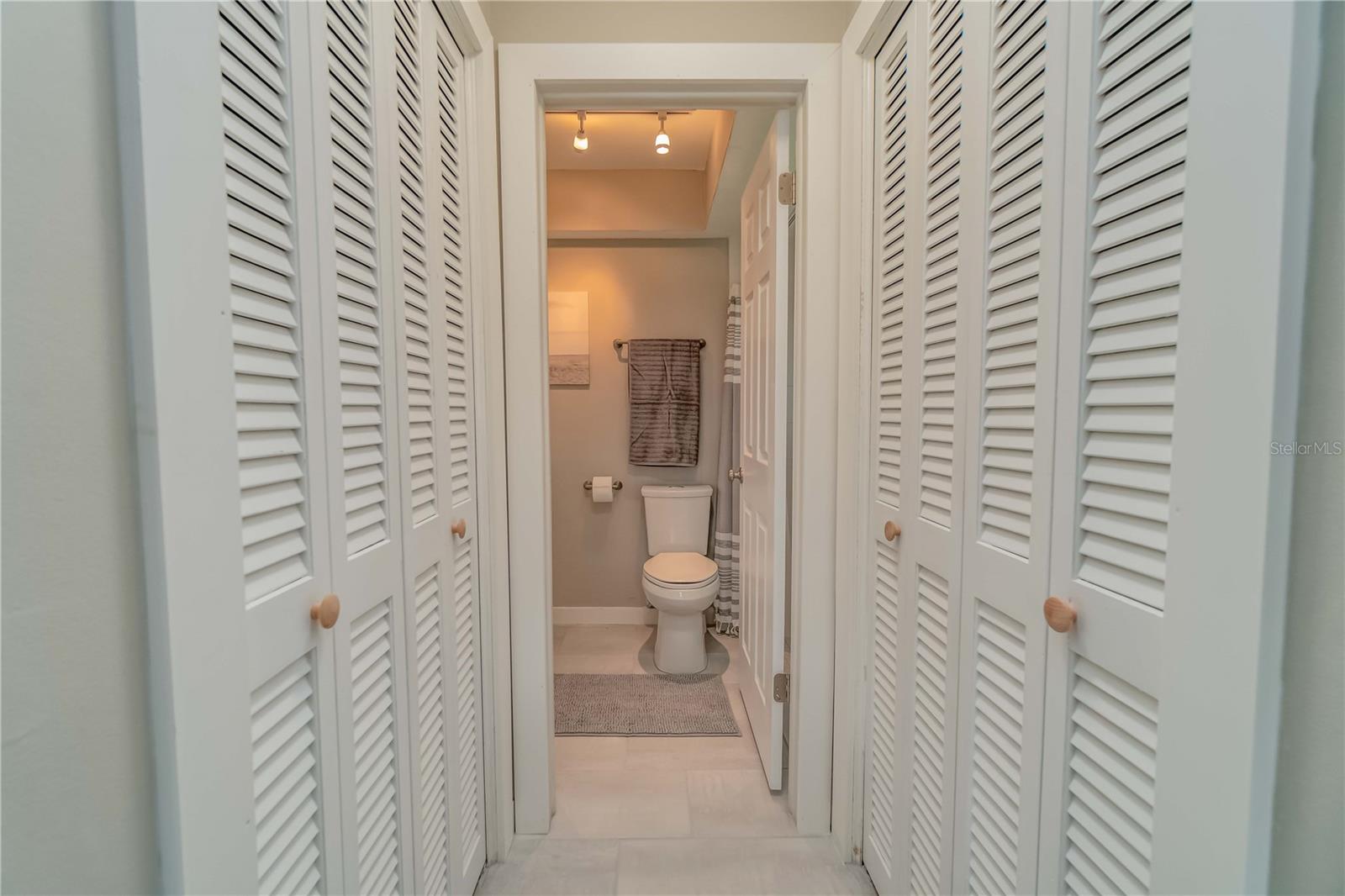 Image 17 of 30 For 33 Caddy Road