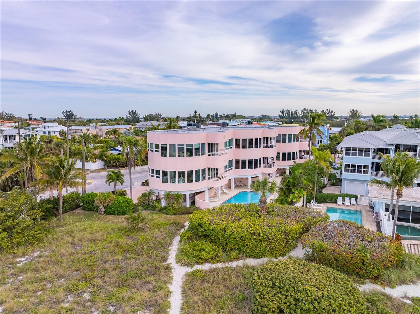 Image 34 of 39 For 3708 Gulf Drive 1