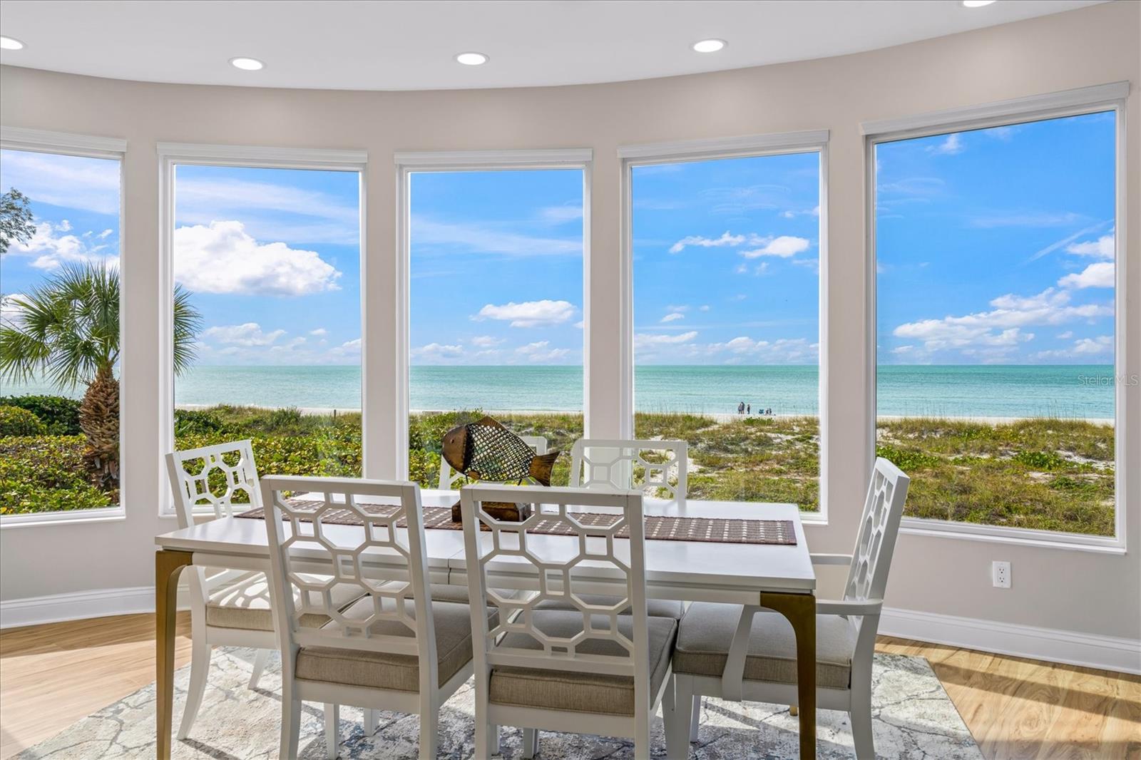 Image 7 of 39 For 3708 Gulf Drive 1