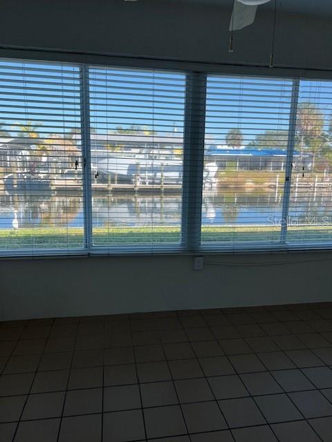 Image 6 of 14 For 9821 Hernando Court 31-a