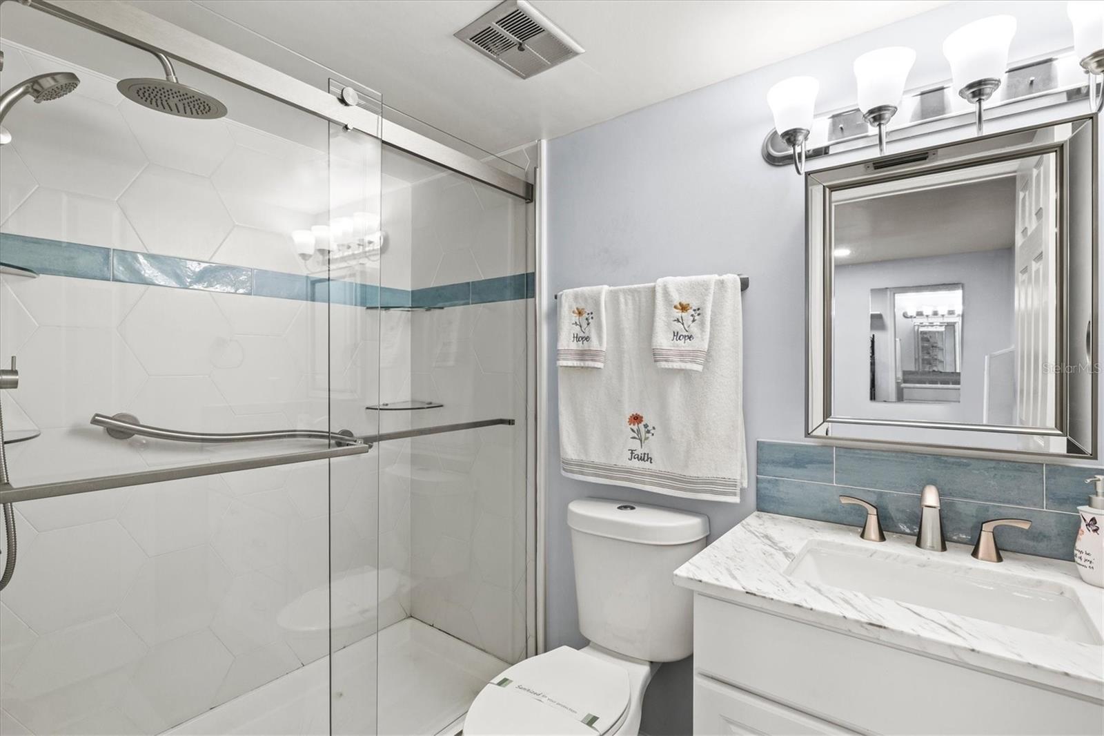 Image 23 of 42 For 3564 Lake Bayshore Drive 203