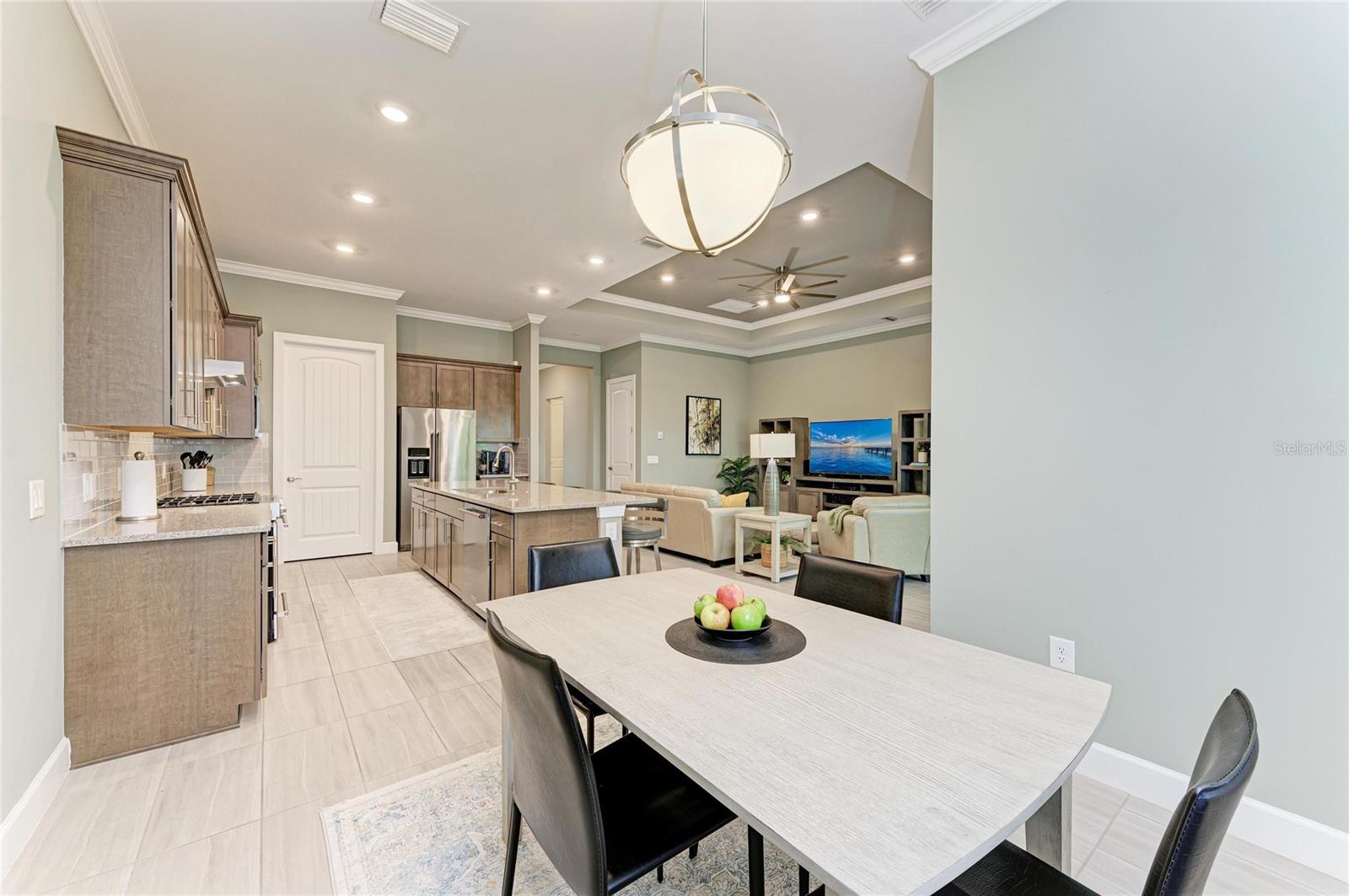 Image 34 of 85 For 17631 Colebrook Circle